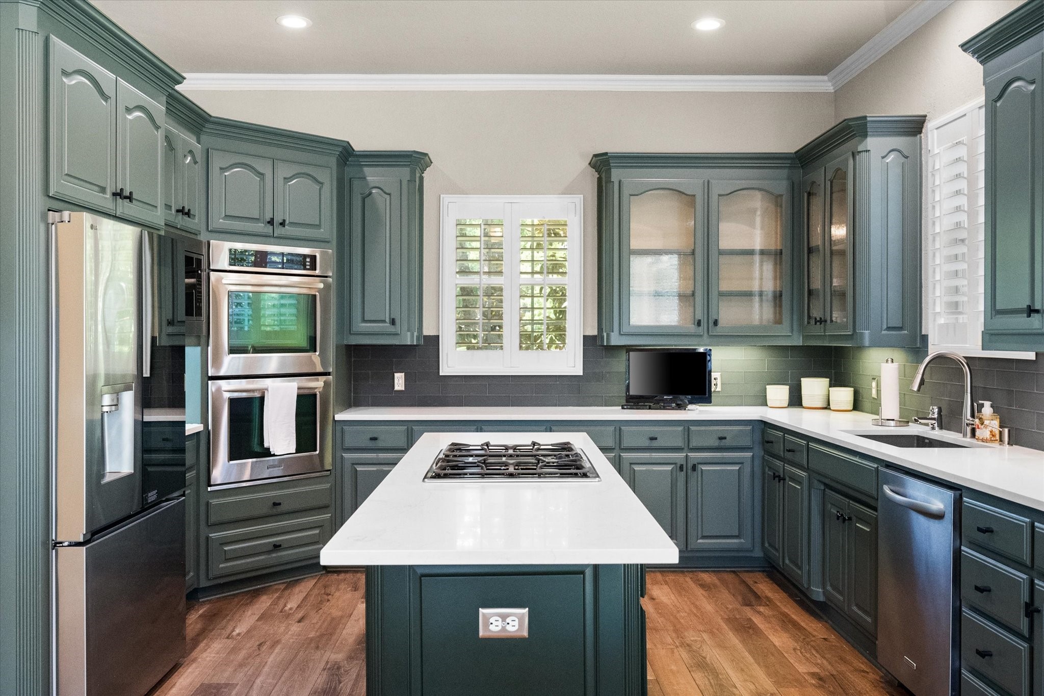 5848 Forest River Drive