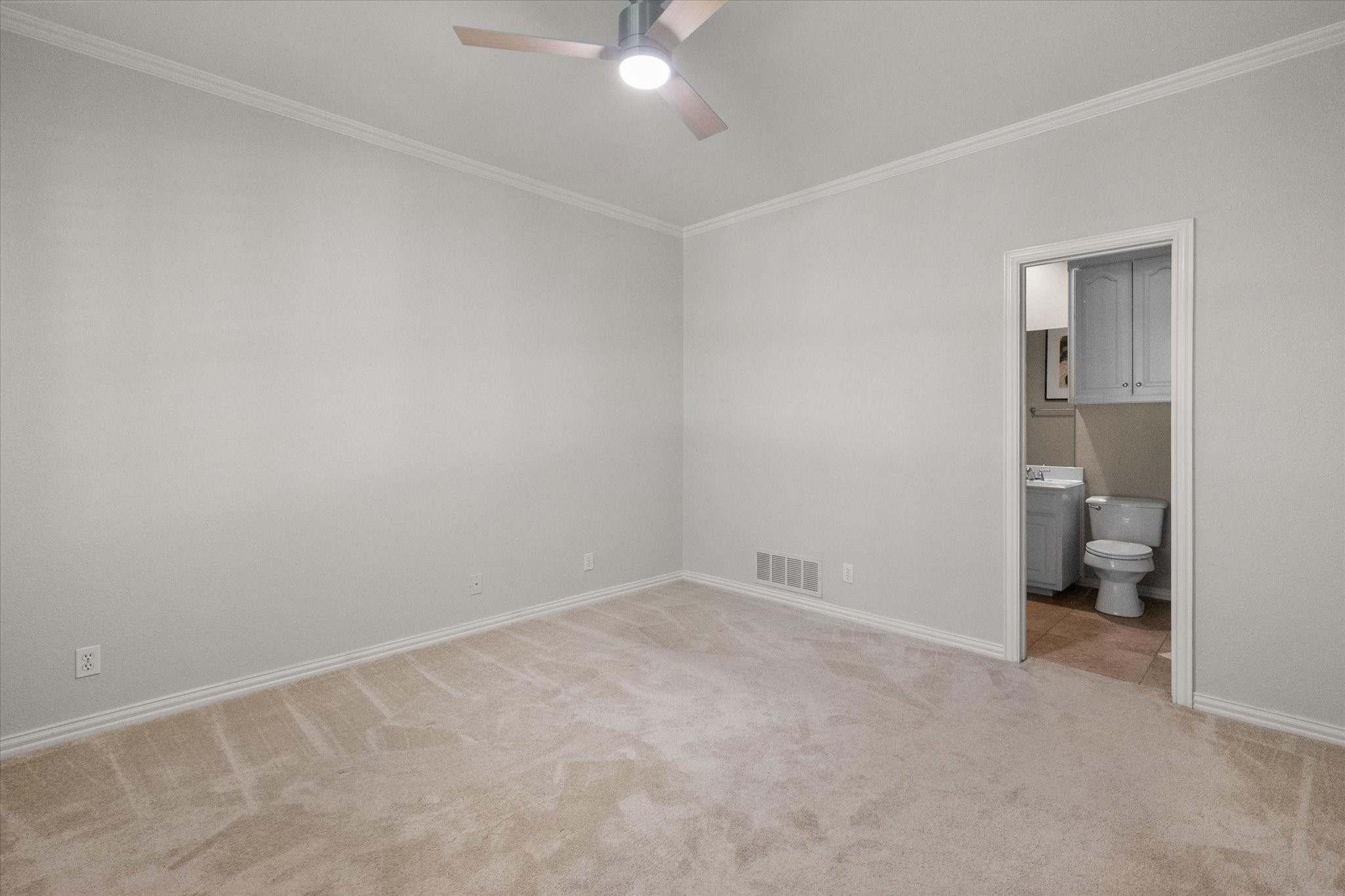 5848 Forest River Drive