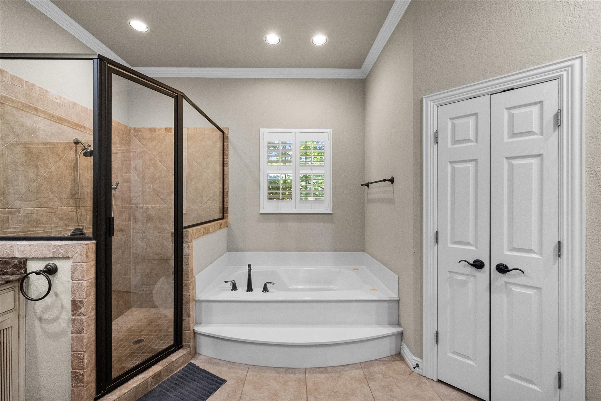 5848 Forest River Drive