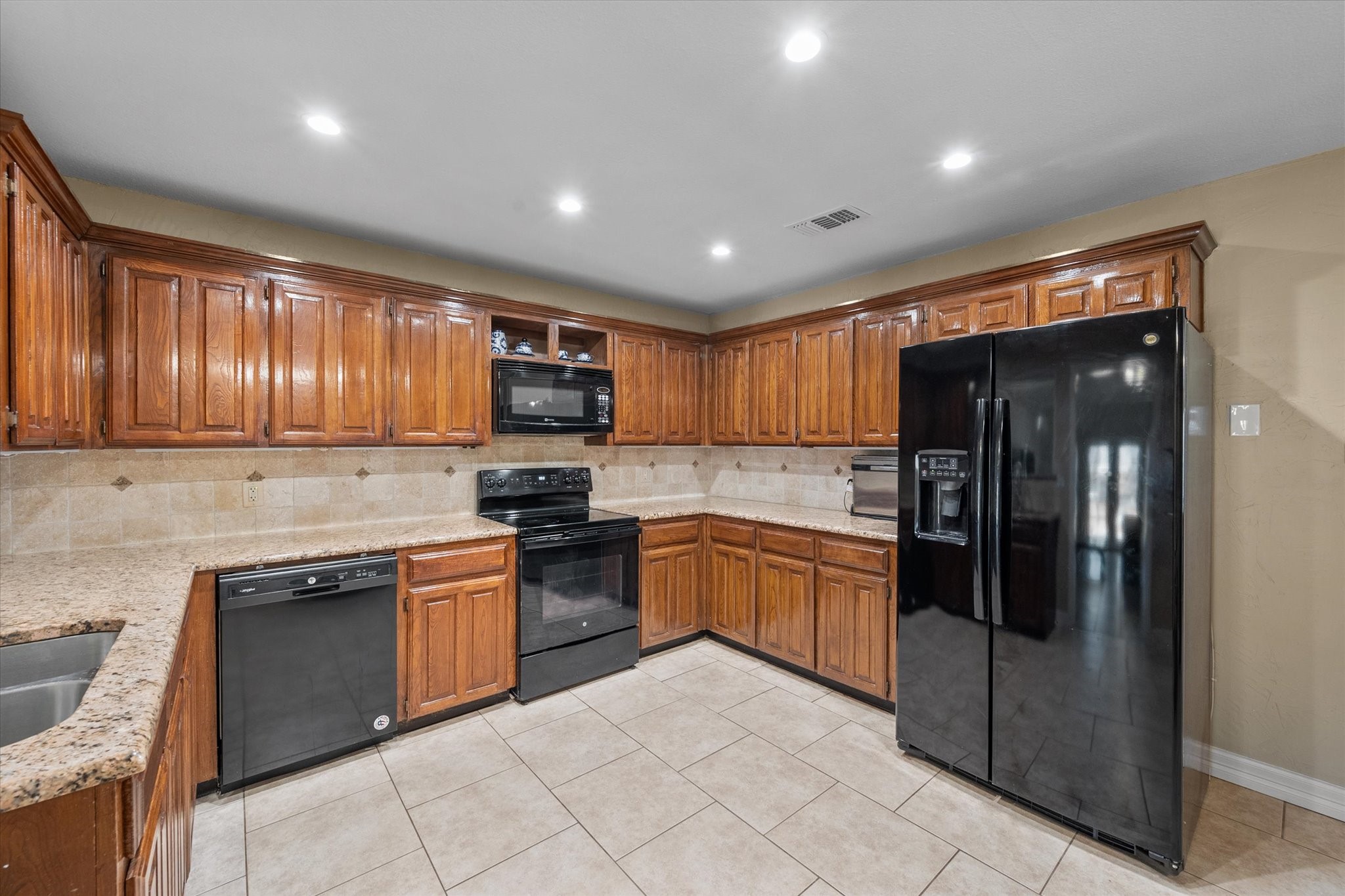 3806 Sounder Drive