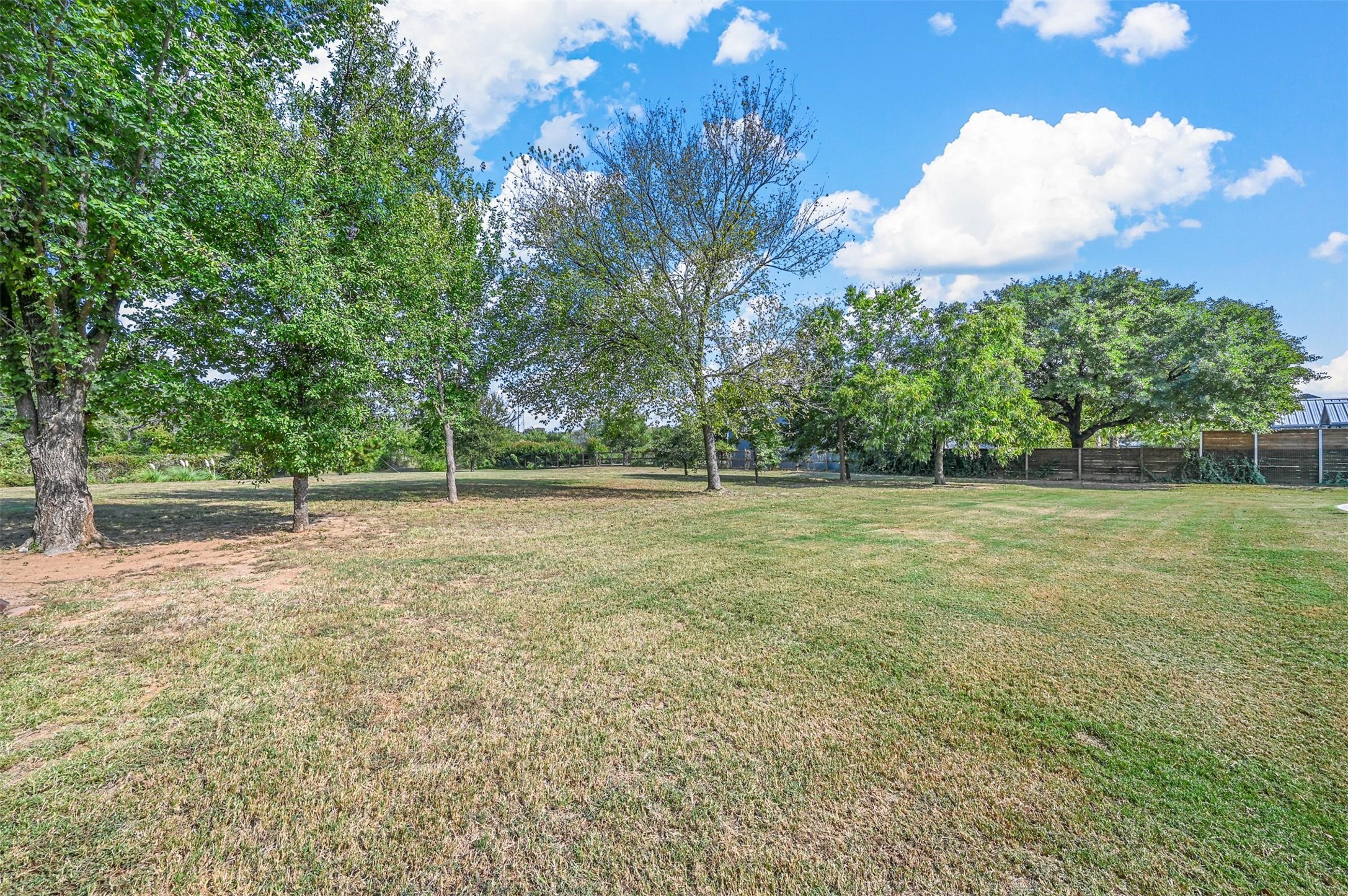 2913 Bairds Lane