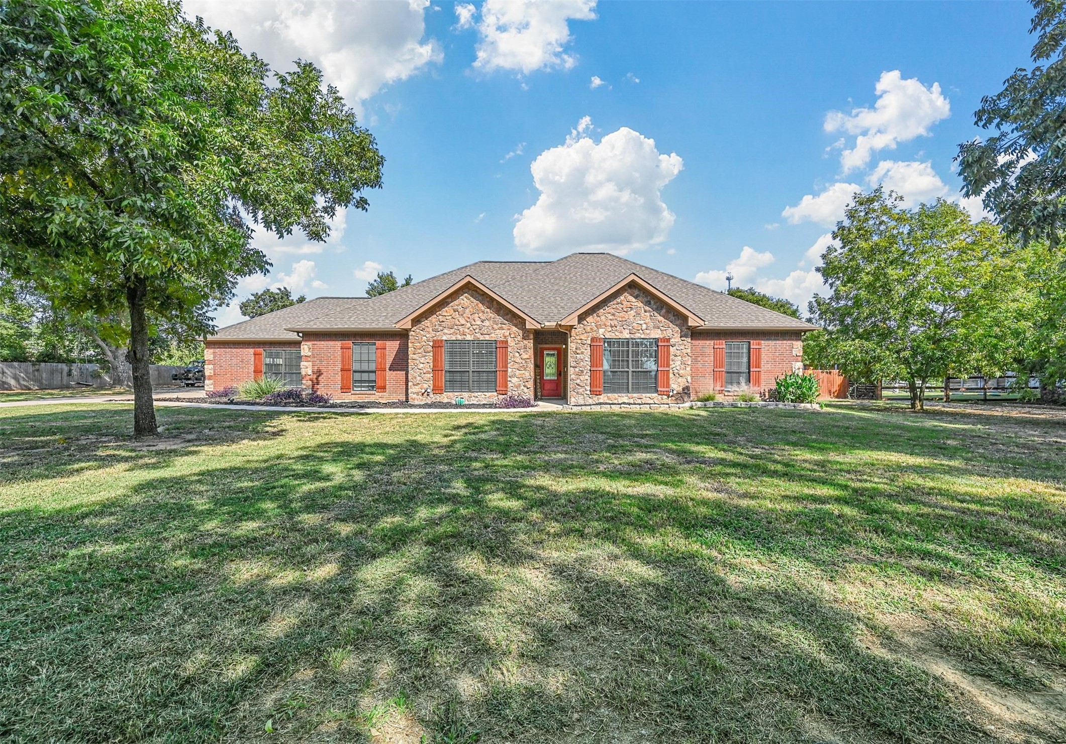 2913 Bairds Lane