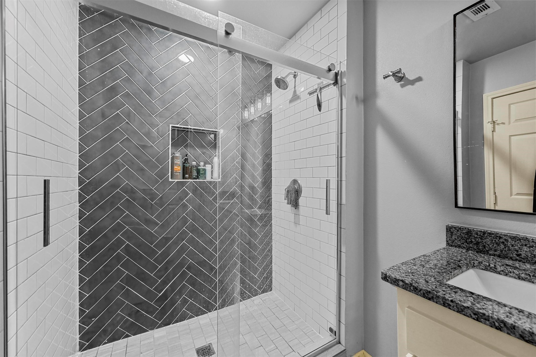 13706 Charcoal Lane