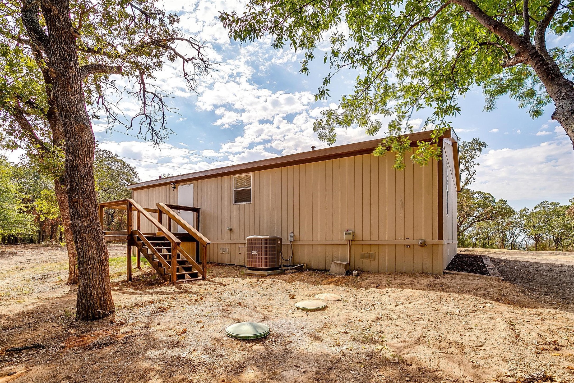 5460 Wendy Lane