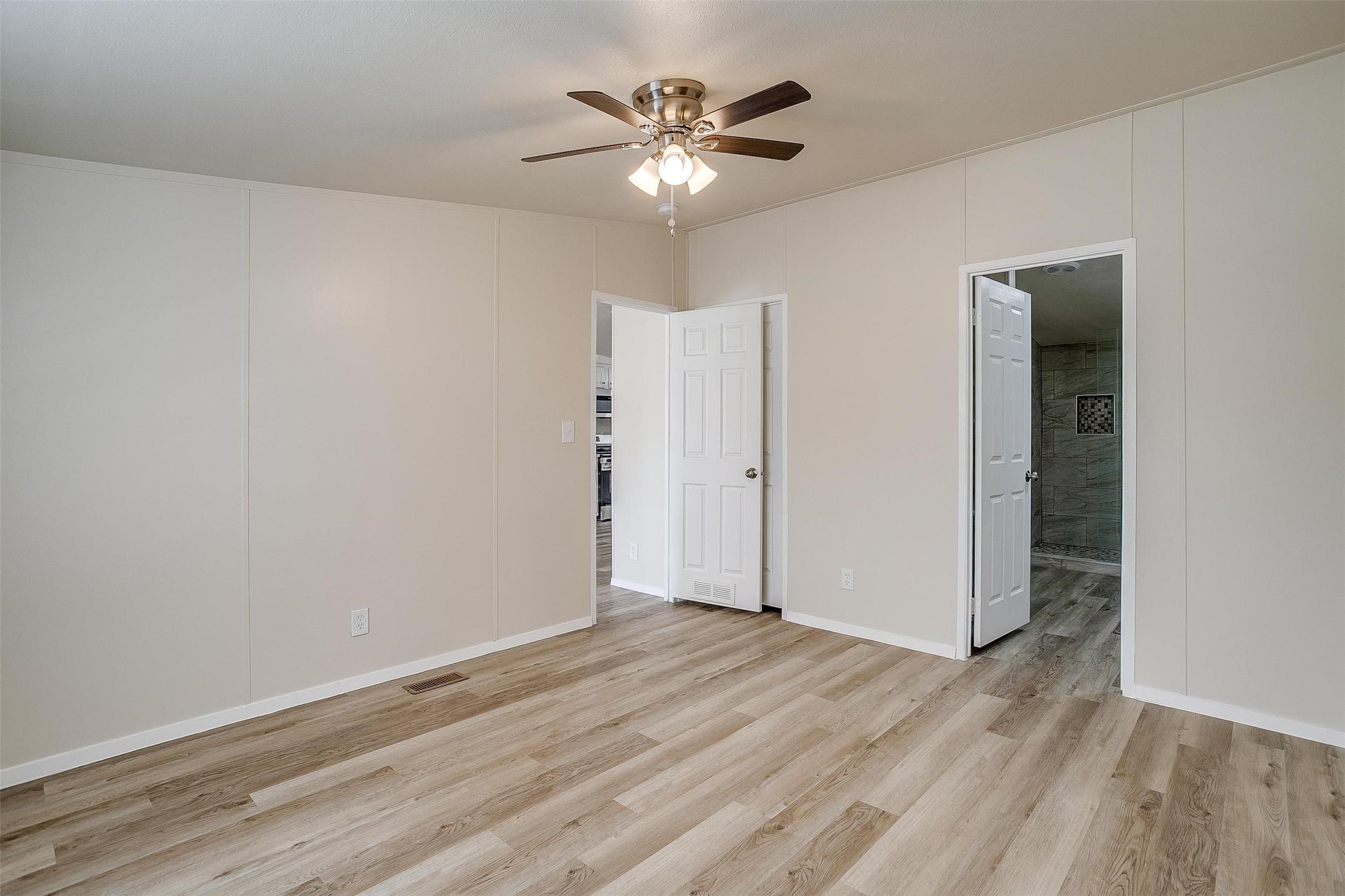 5460 Wendy Lane