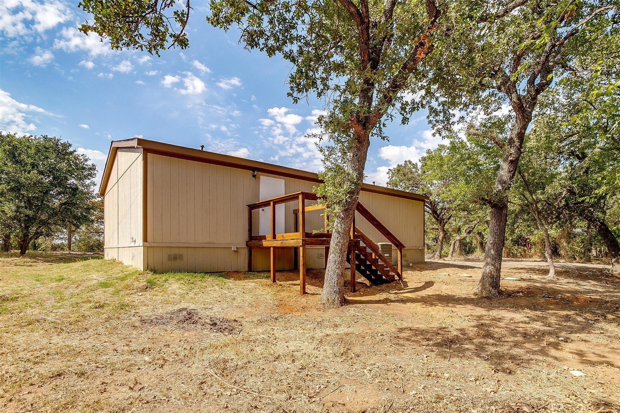 5460 Wendy Lane