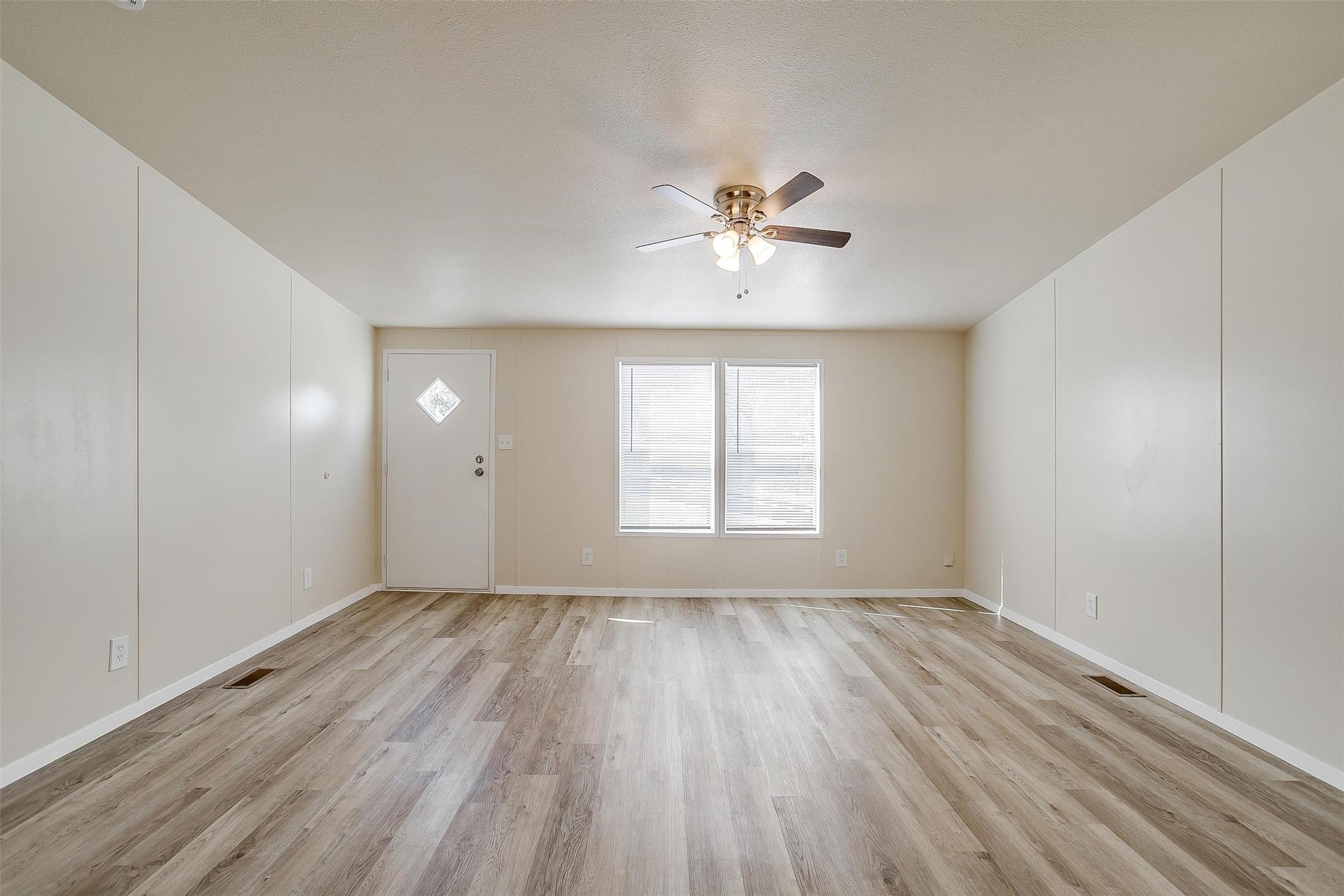 5460 Wendy Lane
