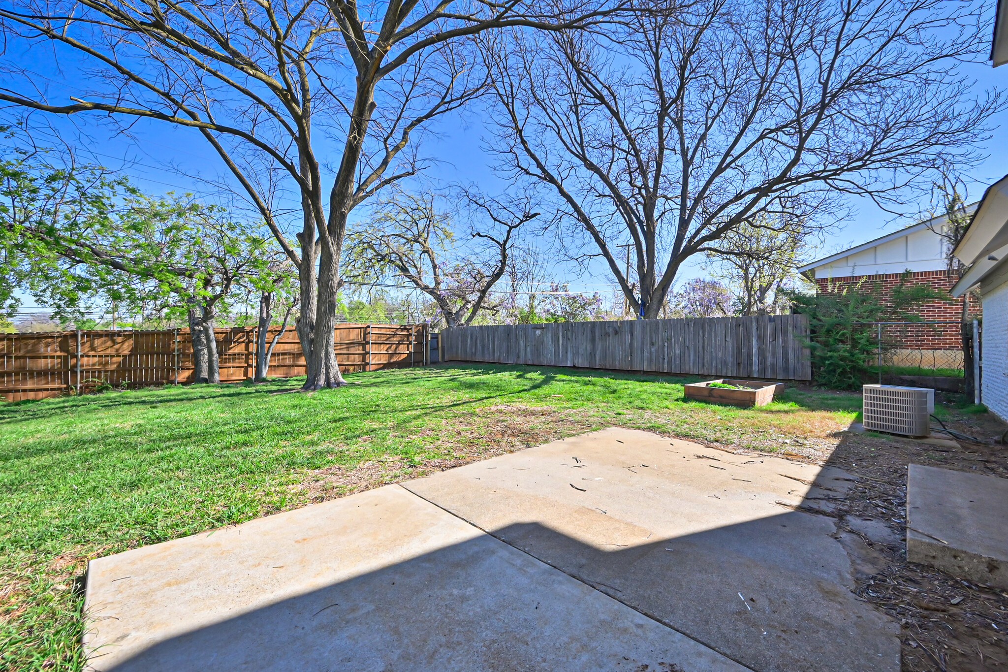 1105 Paula Drive