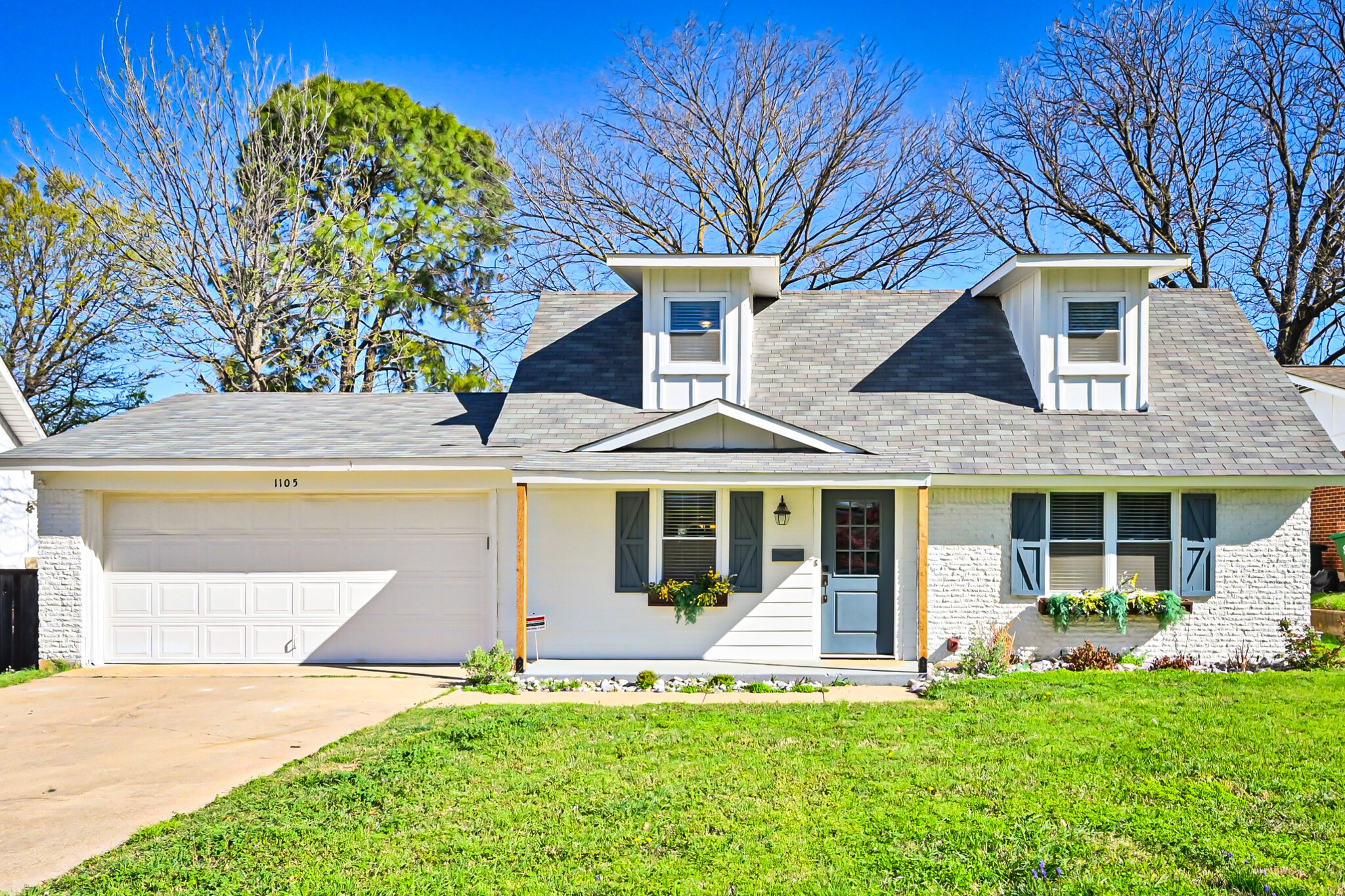 1105 Paula Drive