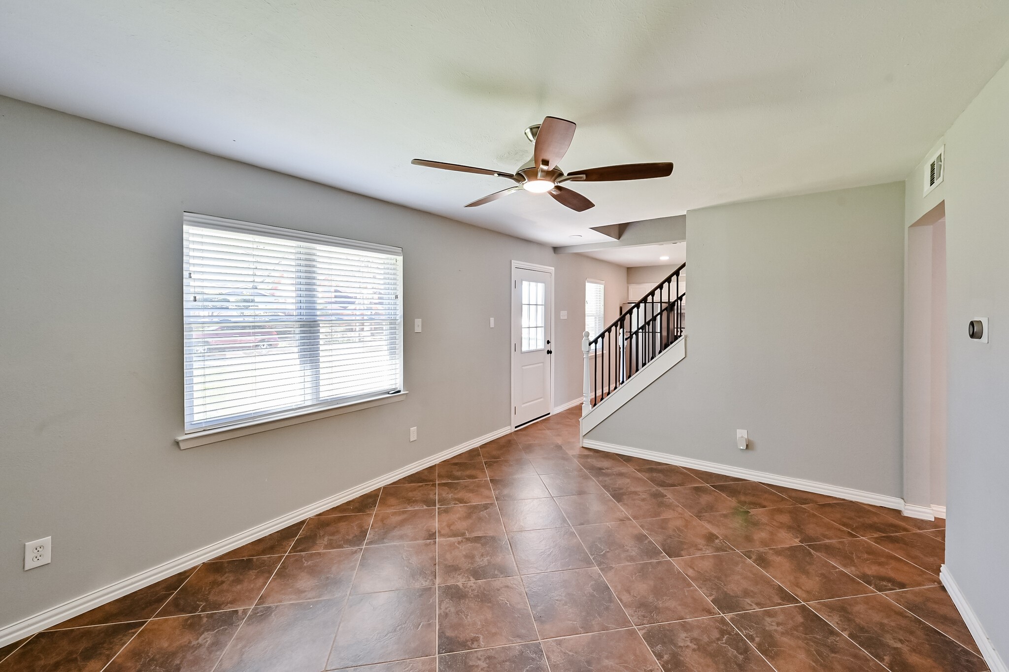 1105 Paula Drive