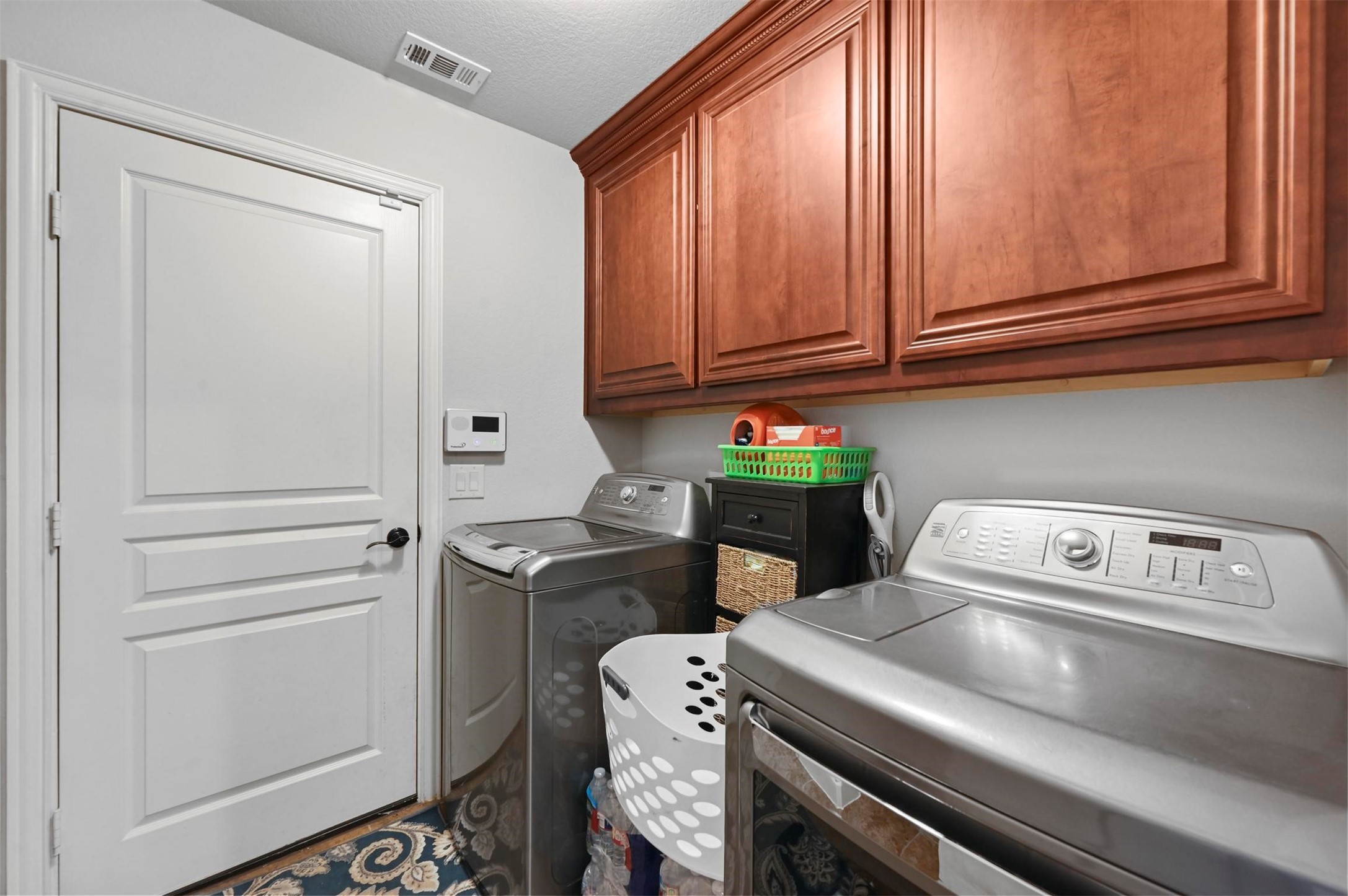 6261 Beckley Drive