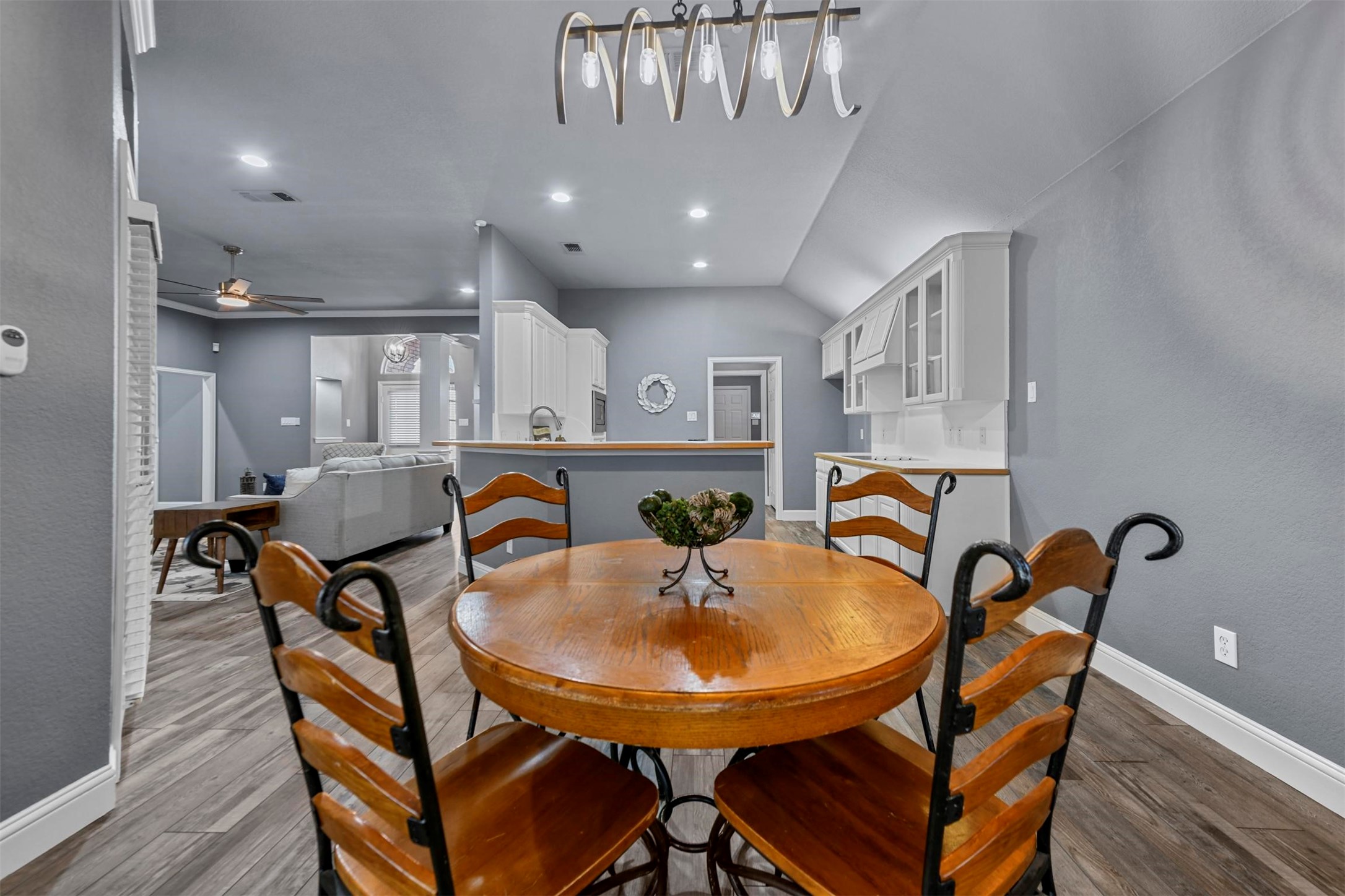 534 Broadsword Lane