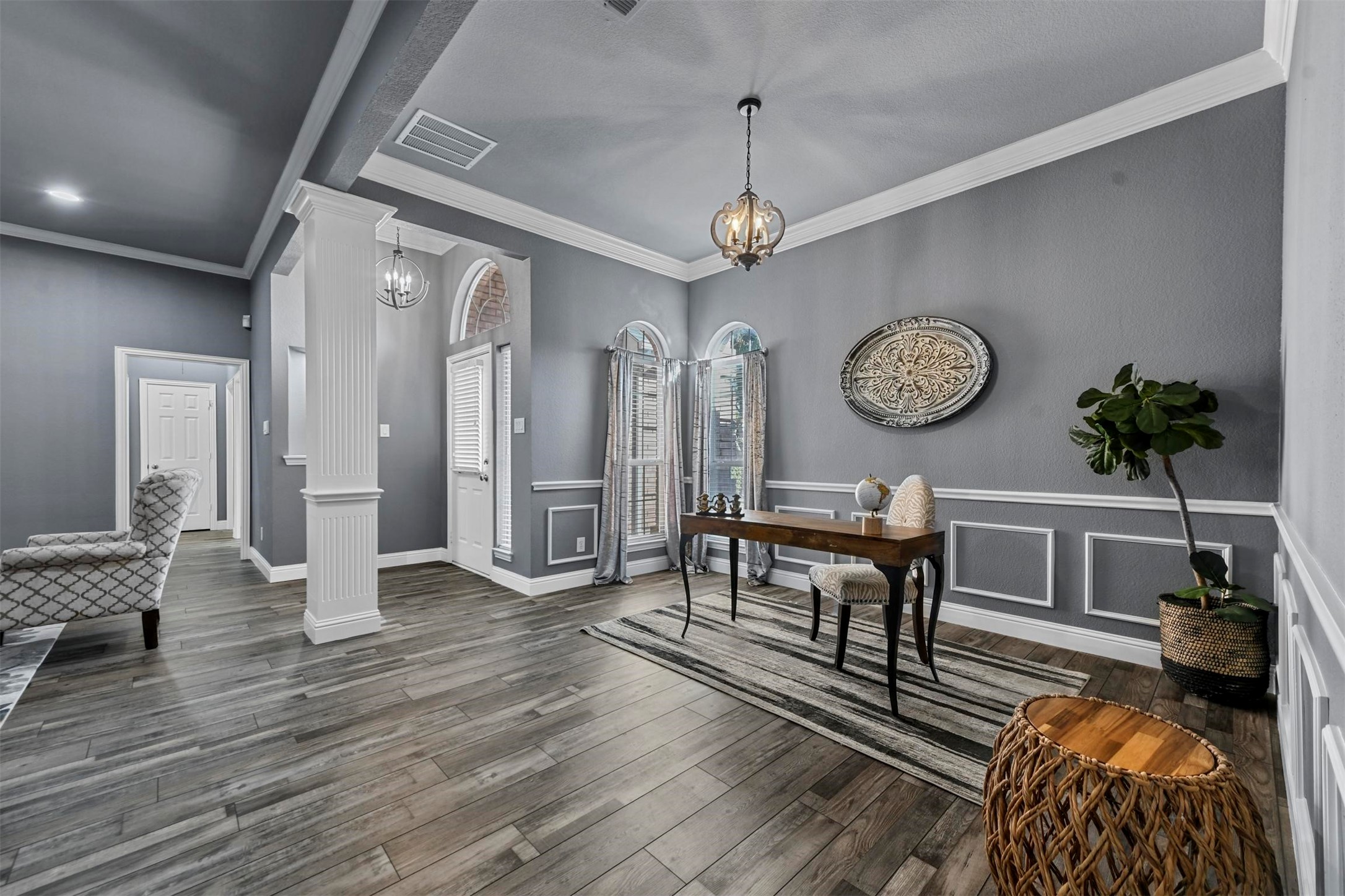 534 Broadsword Lane
