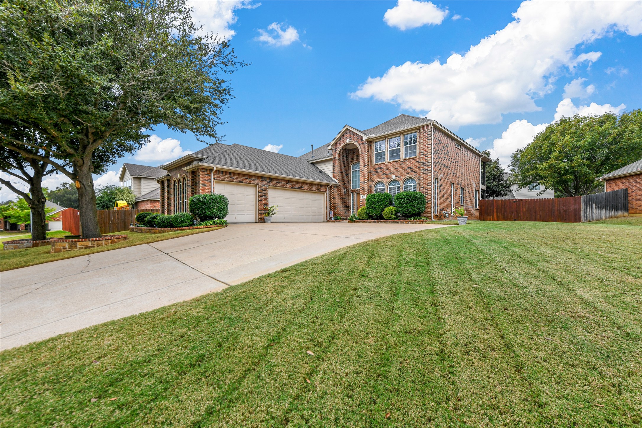 2601 Hardwood Trail