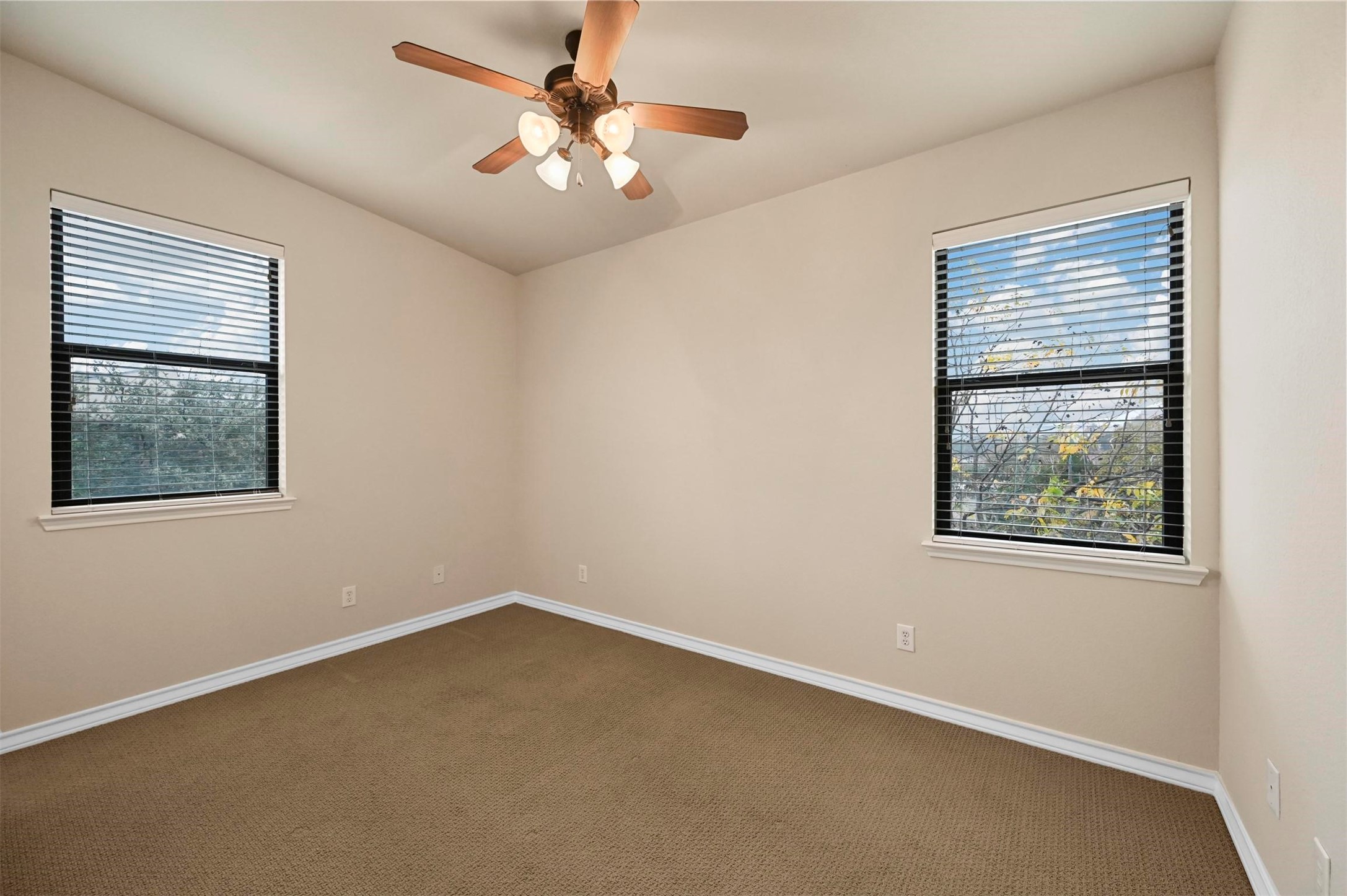 914 Glenn Crossett Street