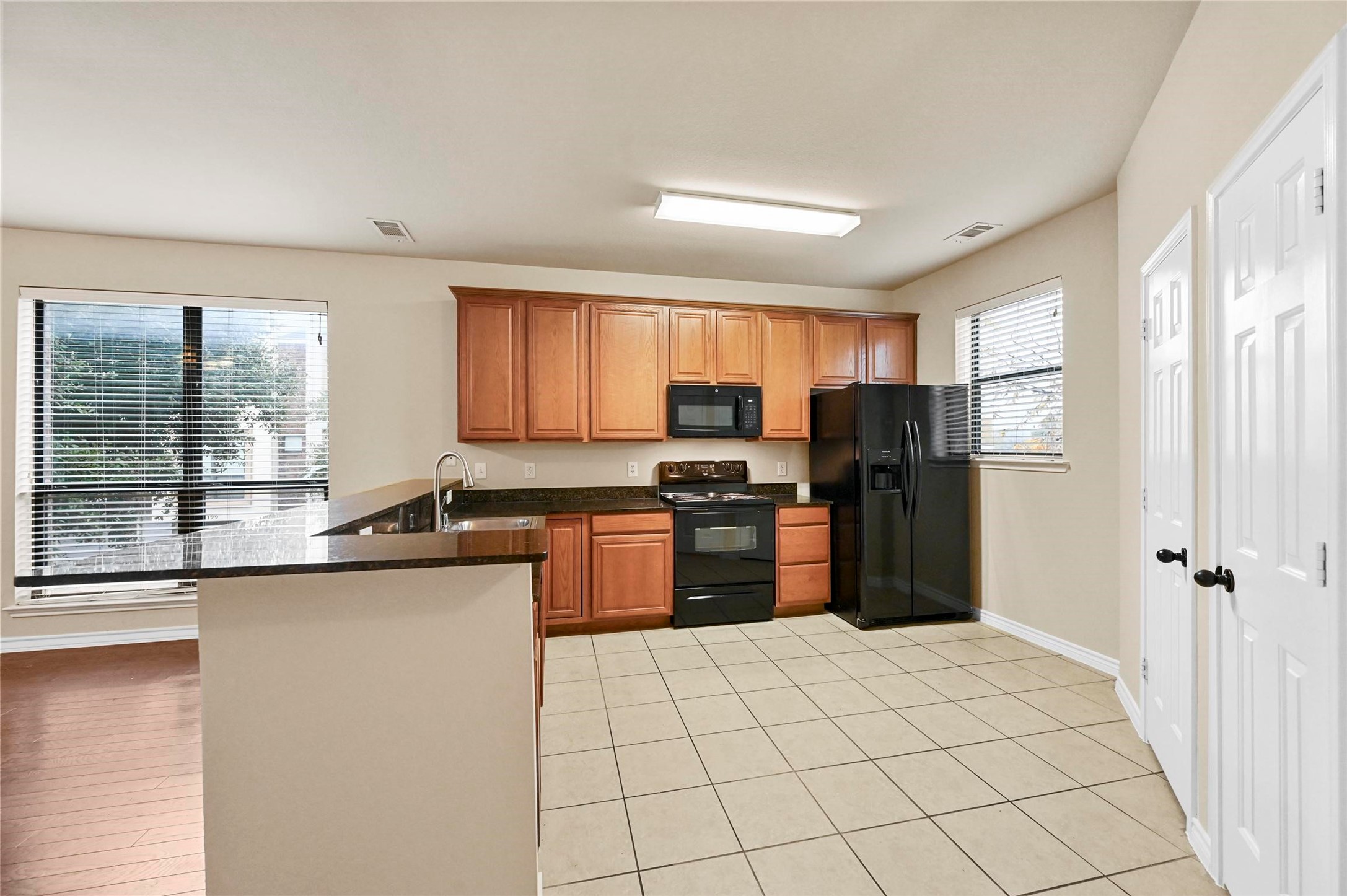 914 Glenn Crossett Street