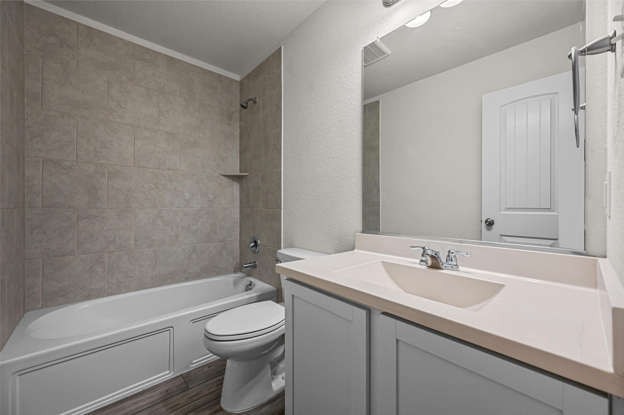 9106 Fall Creek Court