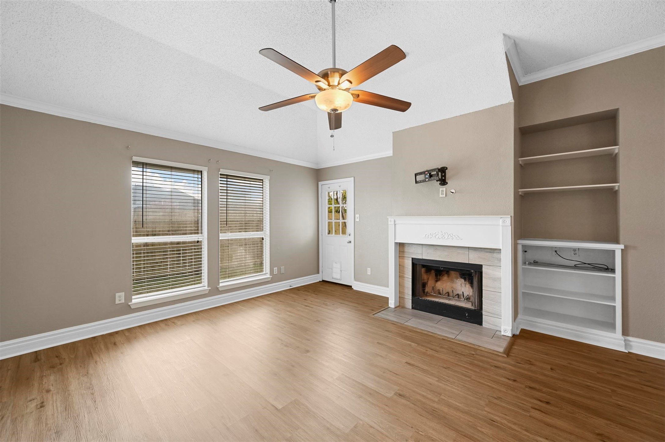 1101 Appleton Drive
