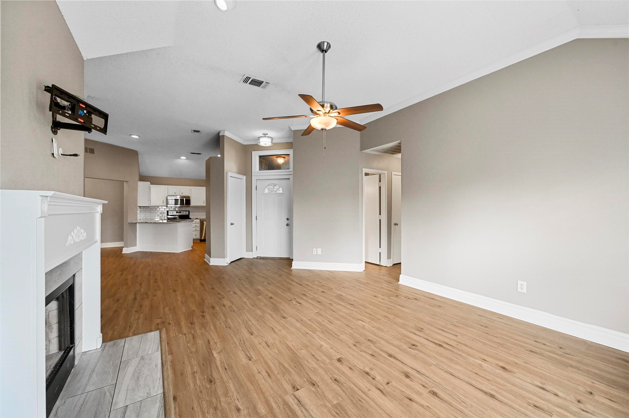 1101 Appleton Drive