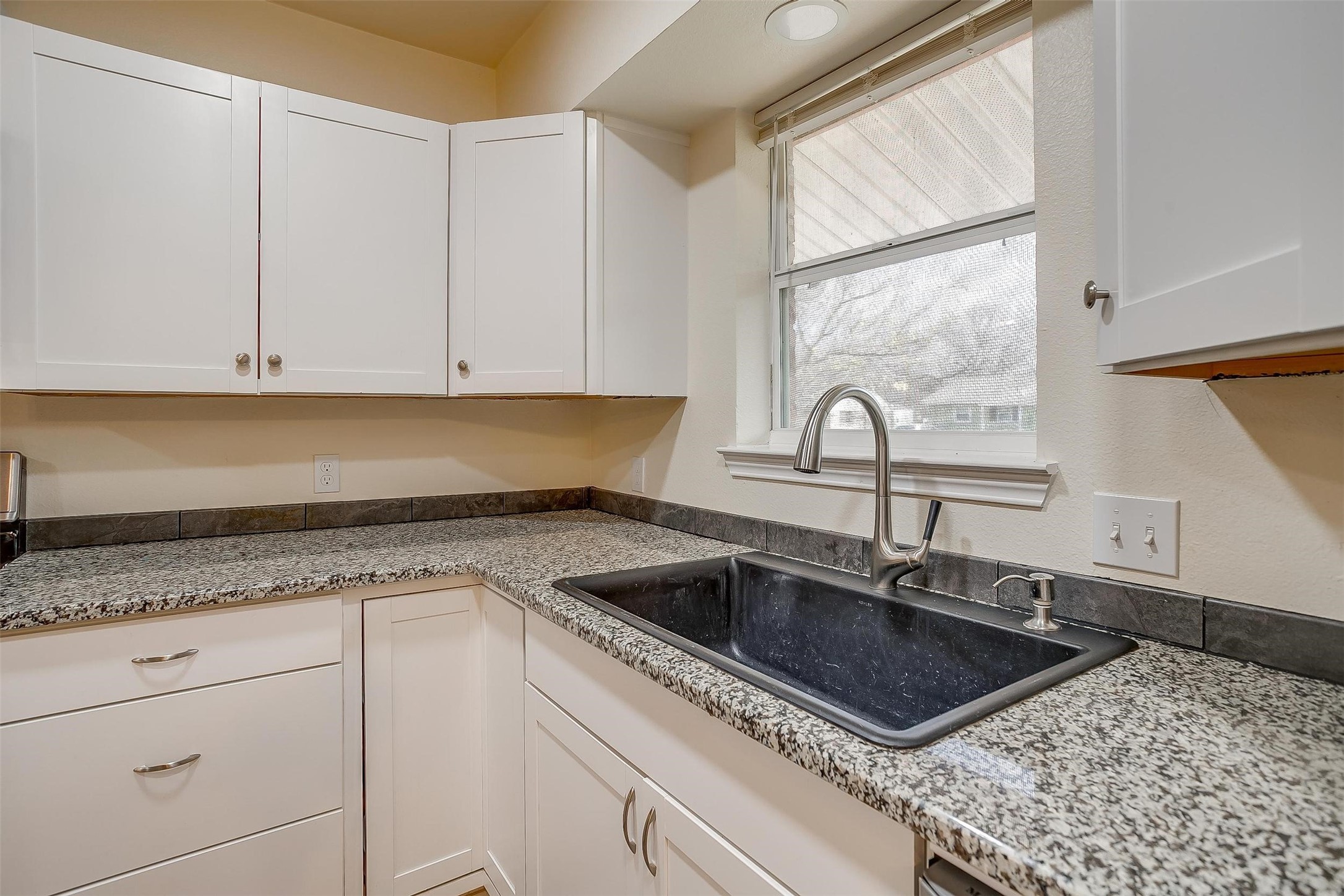 820 Sunnybrook Drive