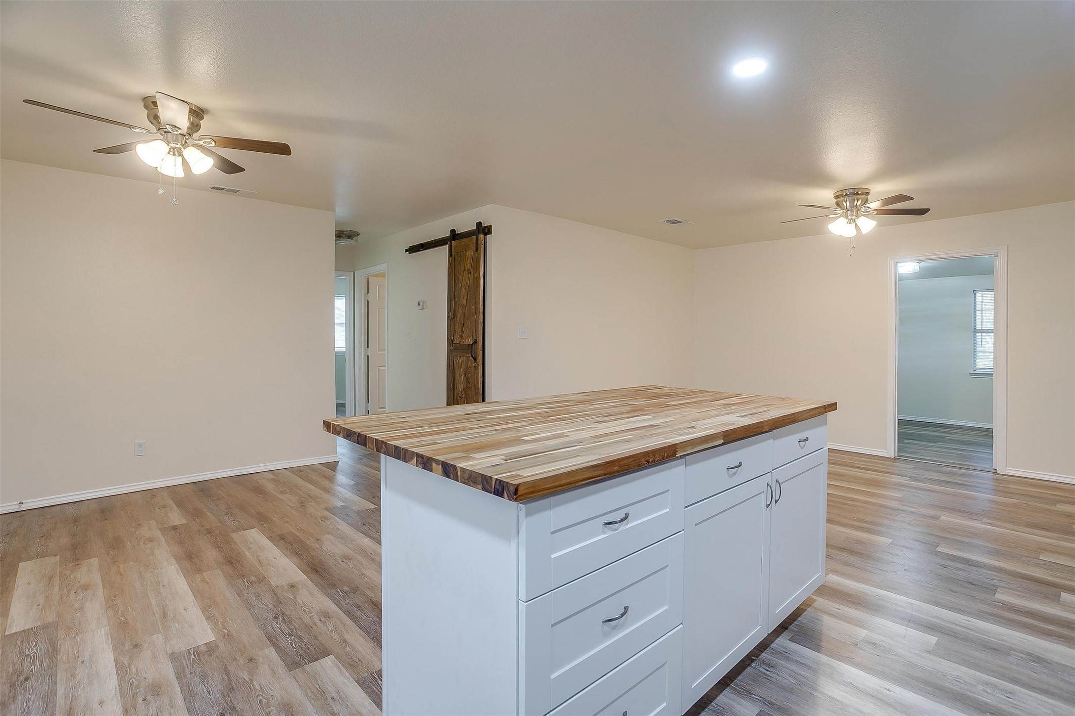 820 Sunnybrook Drive