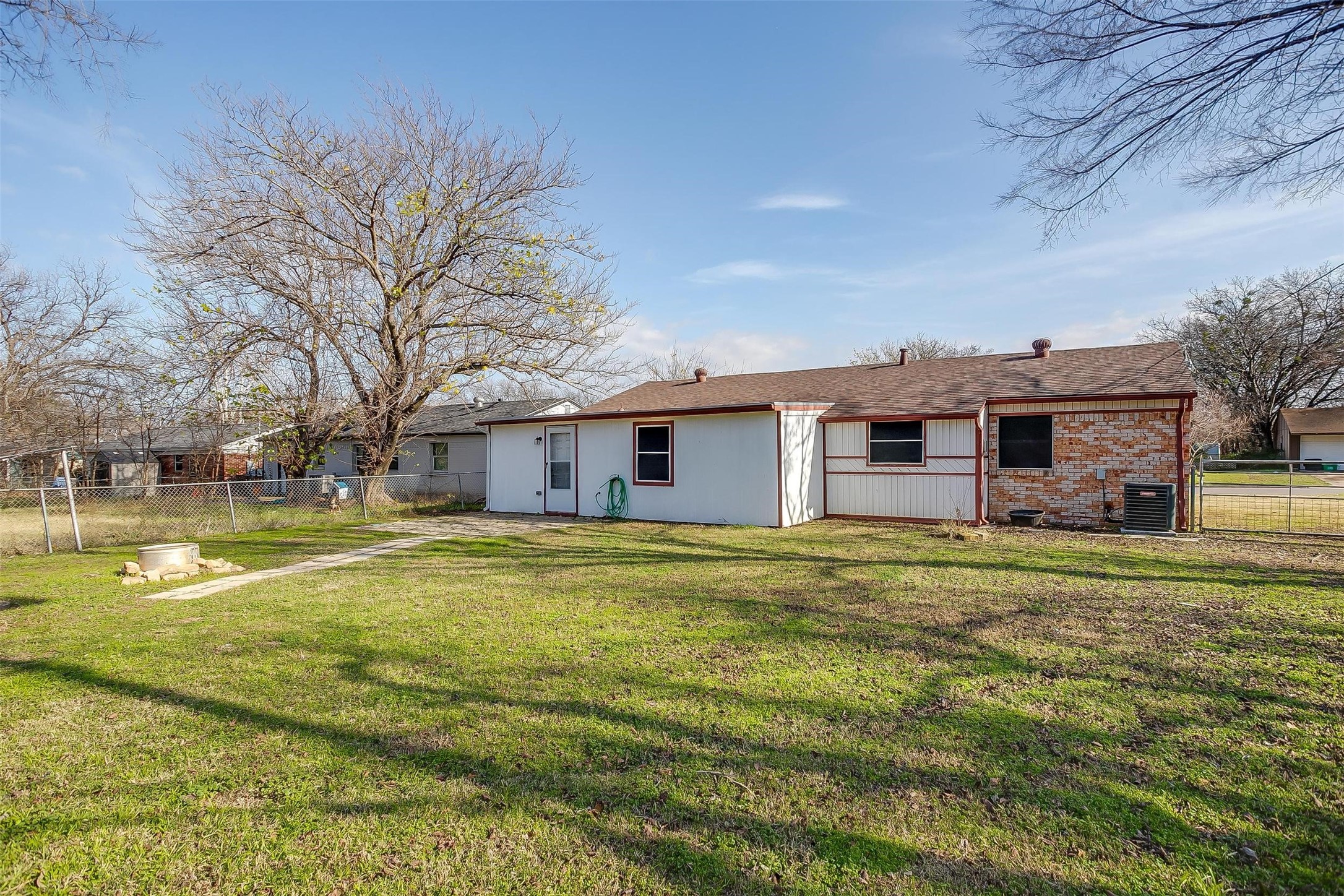 820 Sunnybrook Drive