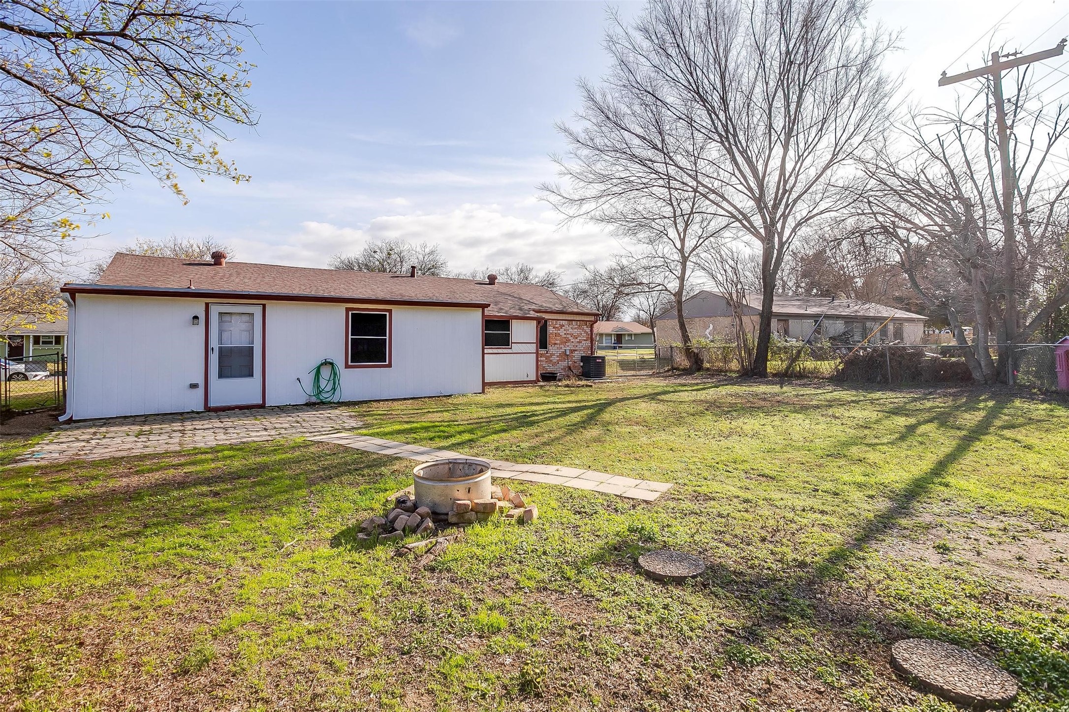 820 Sunnybrook Drive