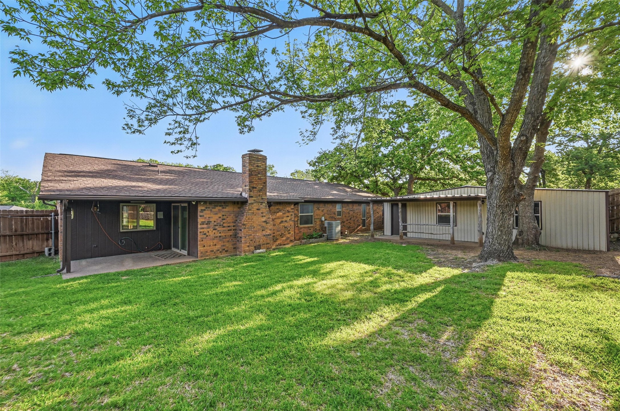 1106 Palm Street