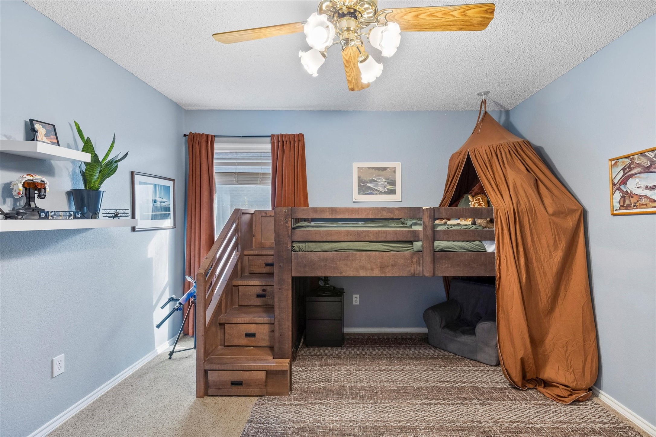 3204 Kenilworth Drive