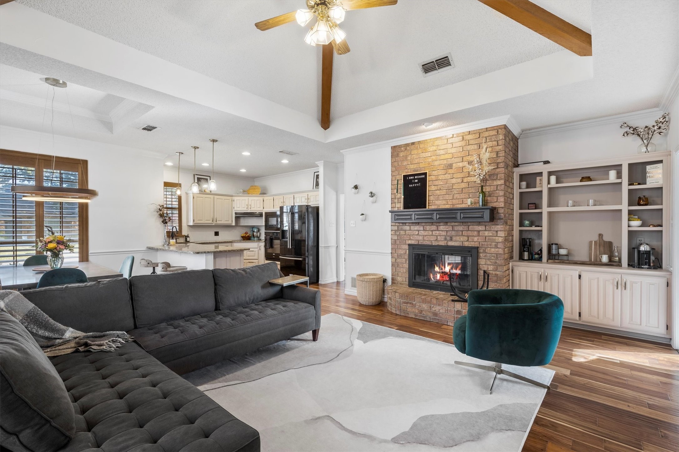 3204 Kenilworth Drive