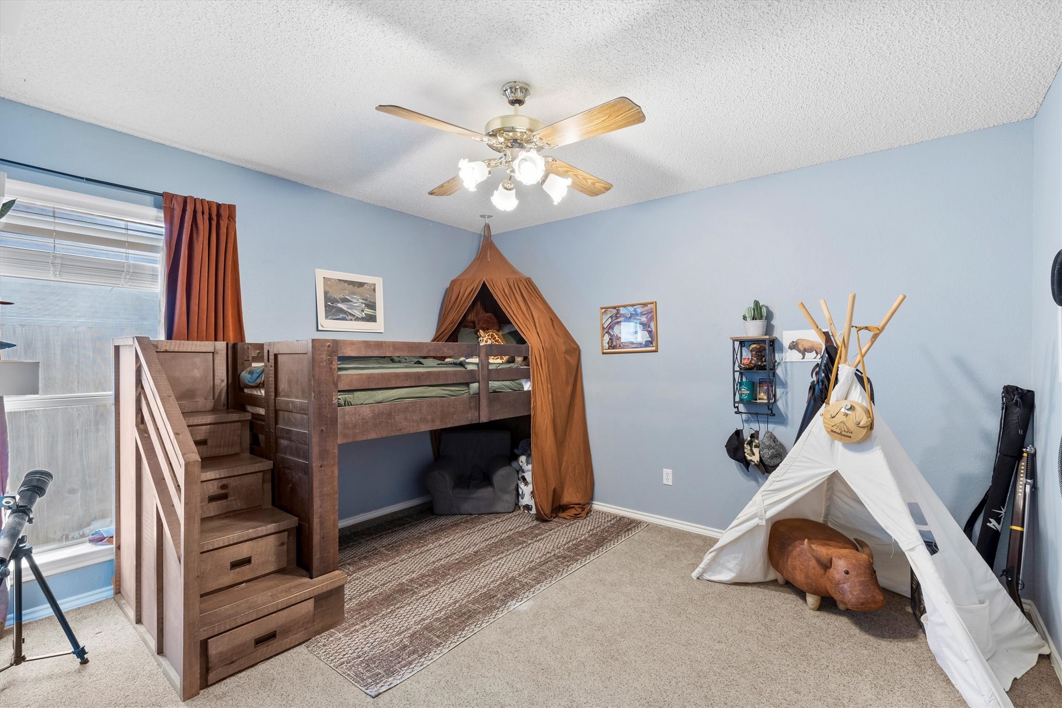 3204 Kenilworth Drive