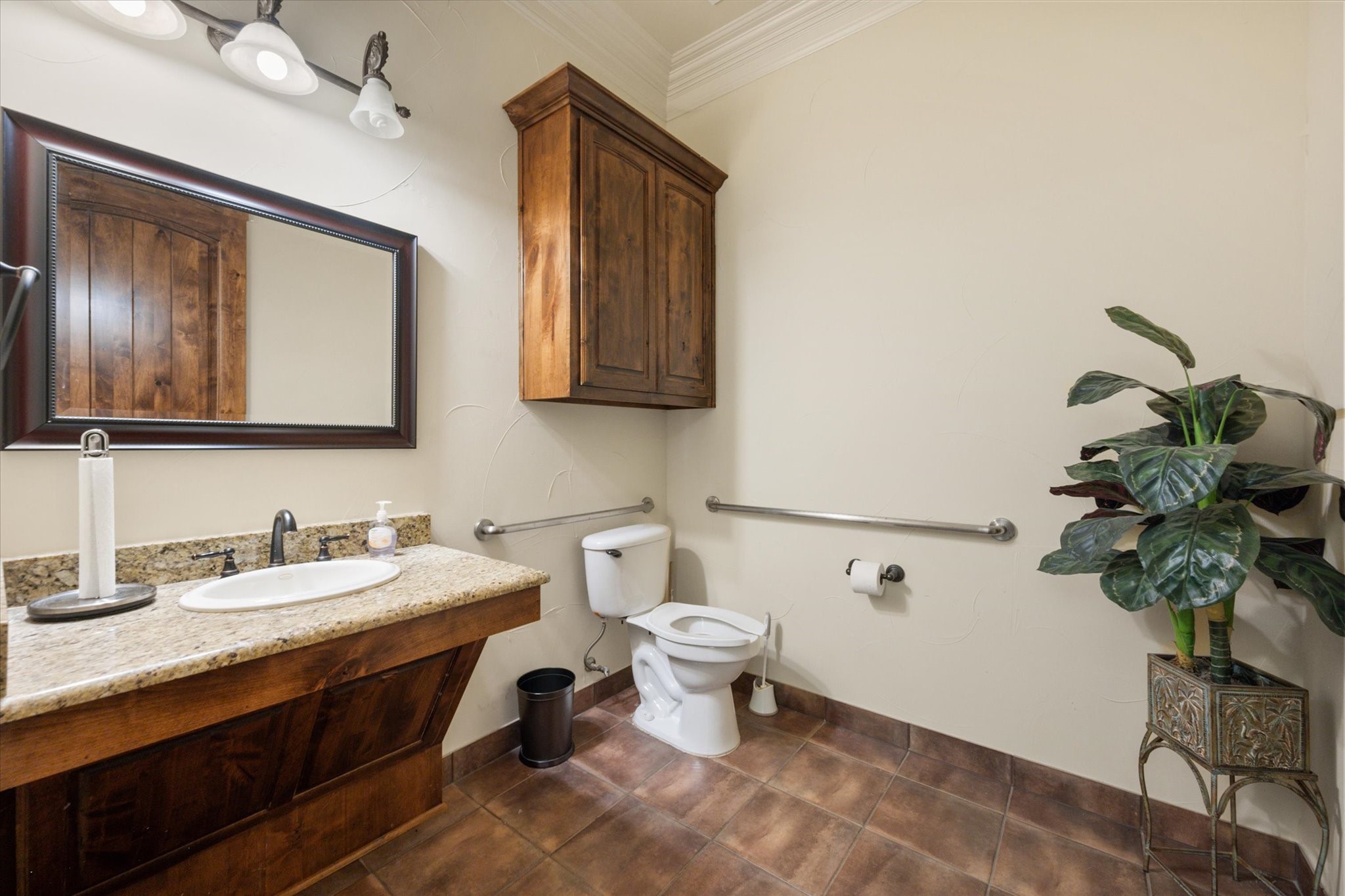 210 S Walnut Creek Drive 100