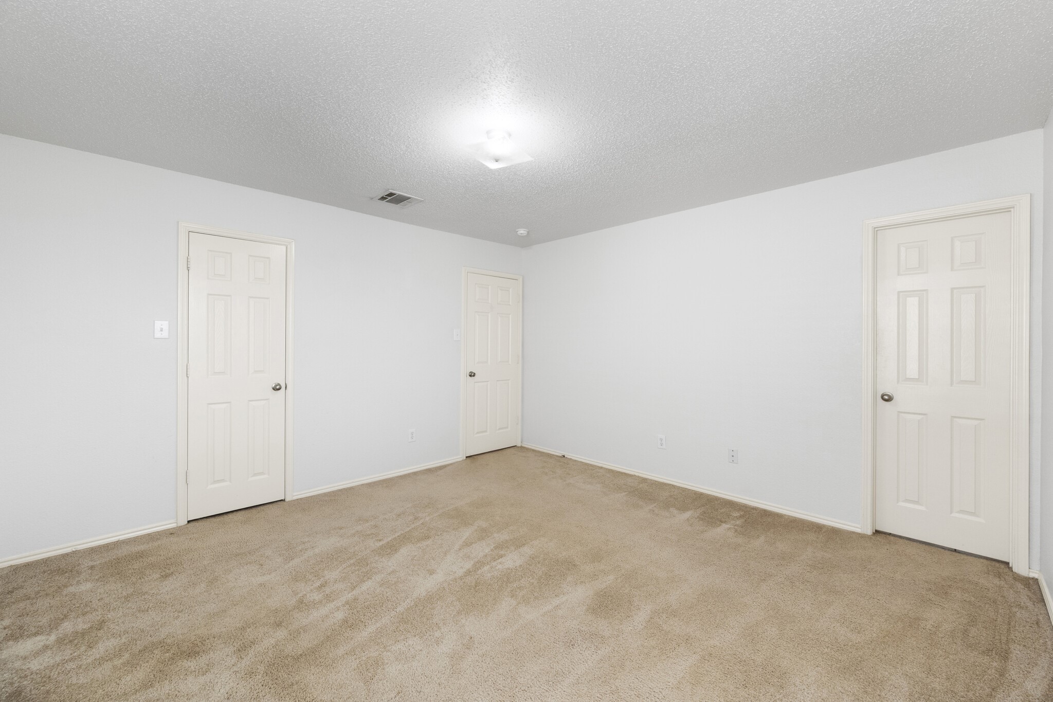 136 Lone Star Avenue