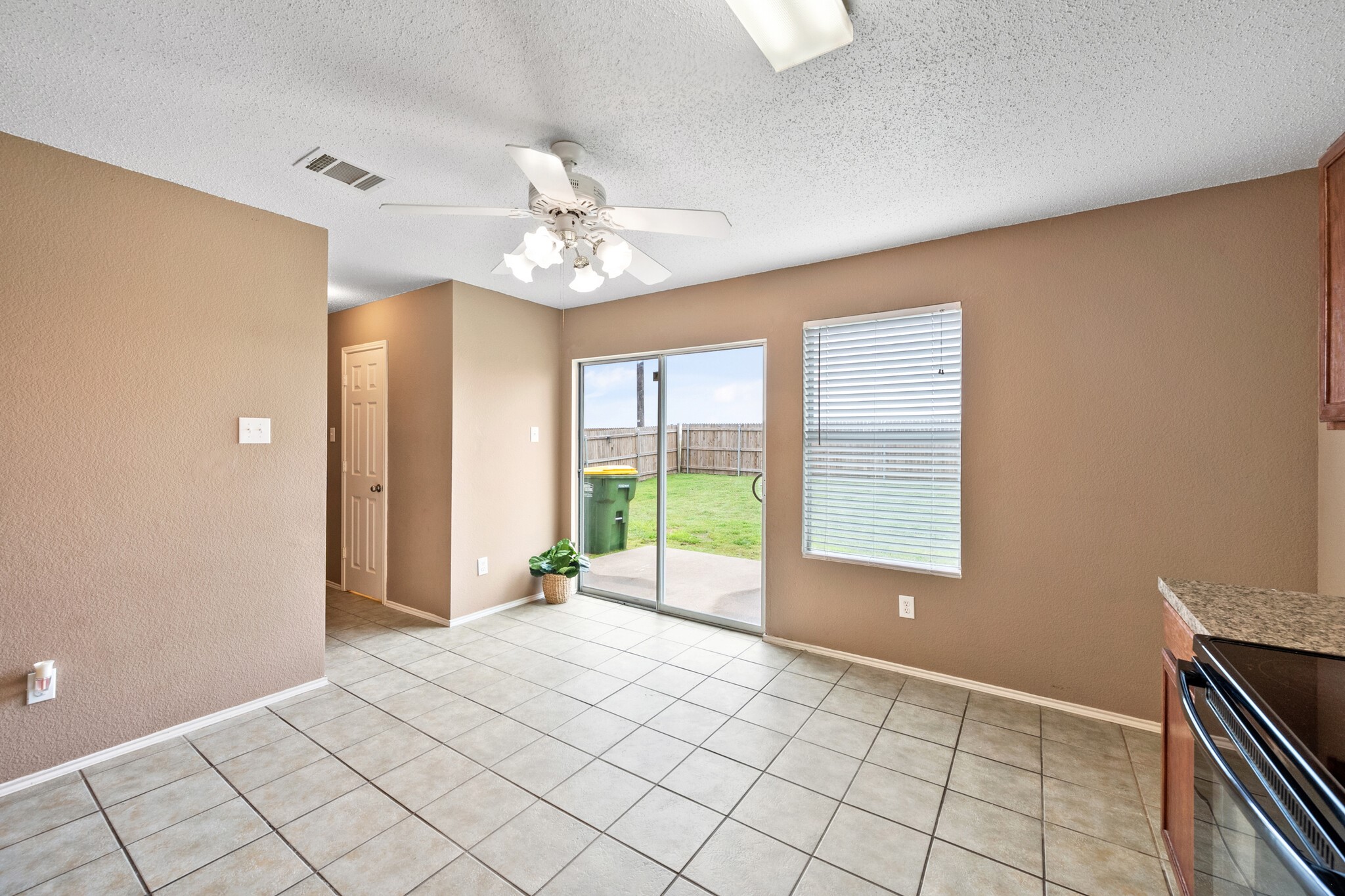 136 Lone Star Avenue