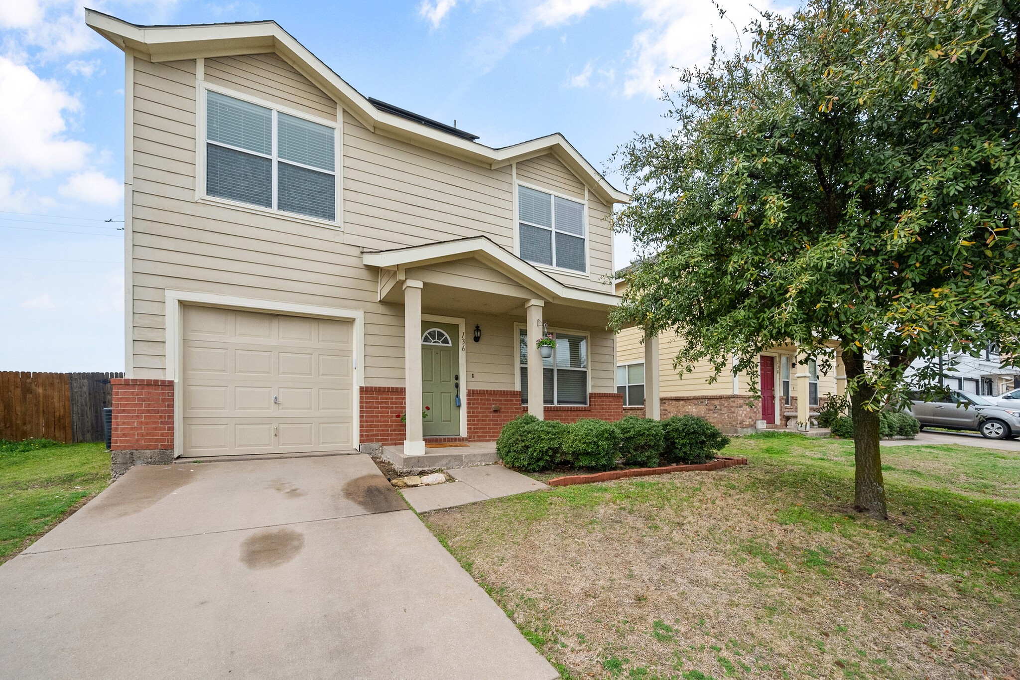 136 Lone Star Avenue