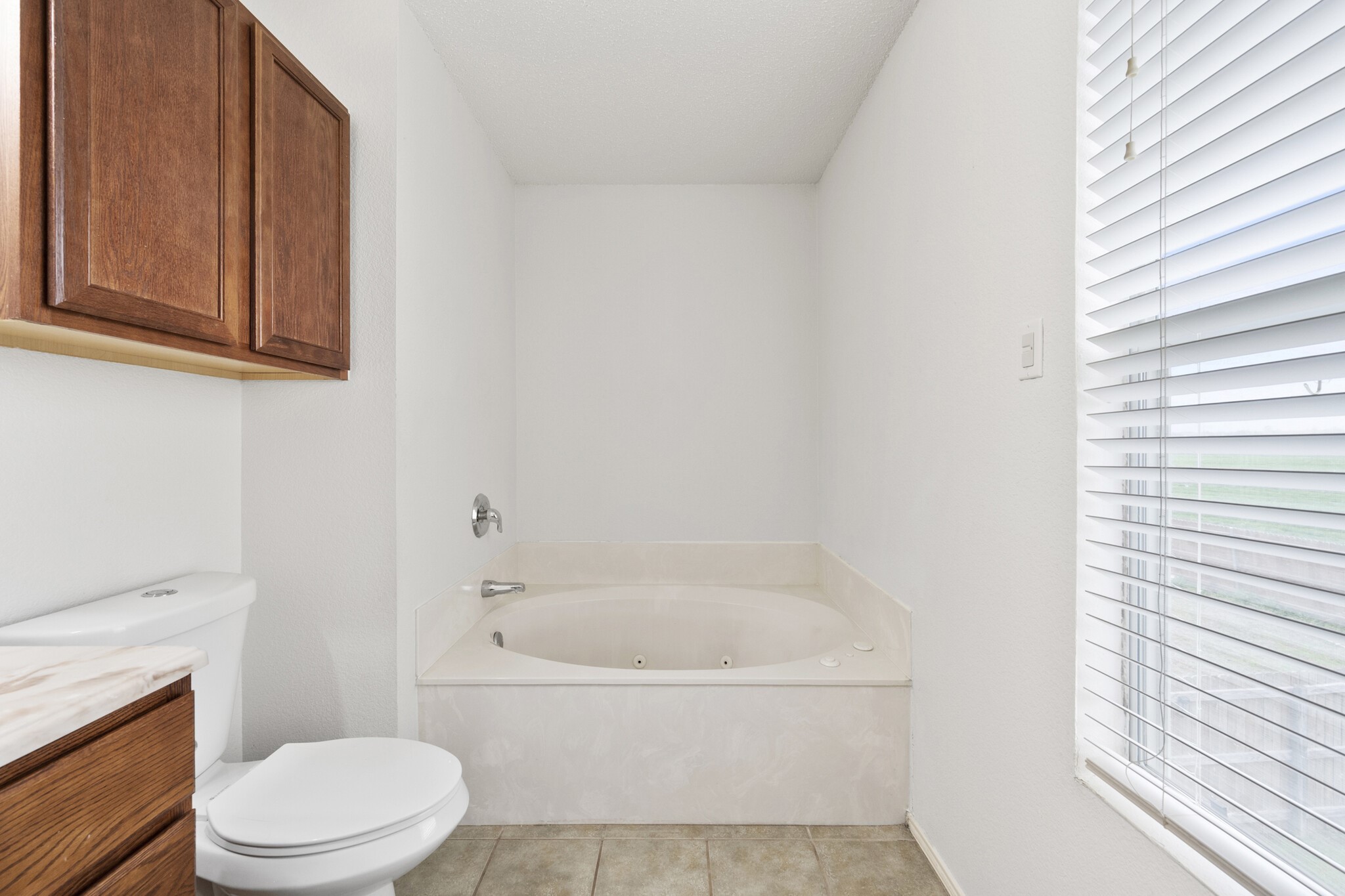 136 Lone Star Avenue