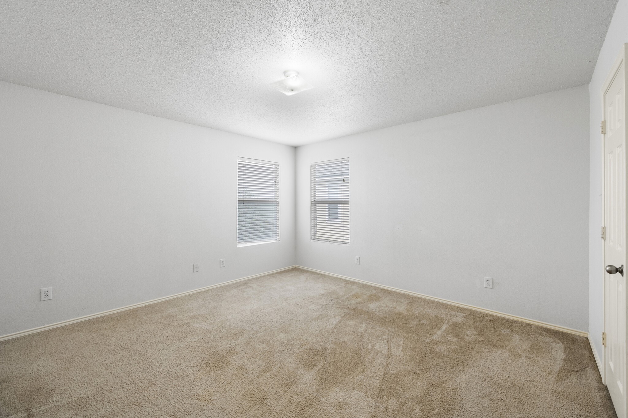 136 Lone Star Avenue