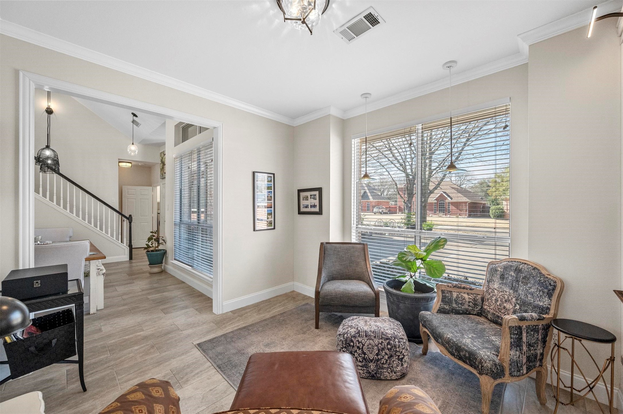 19 Brook Arbor Court