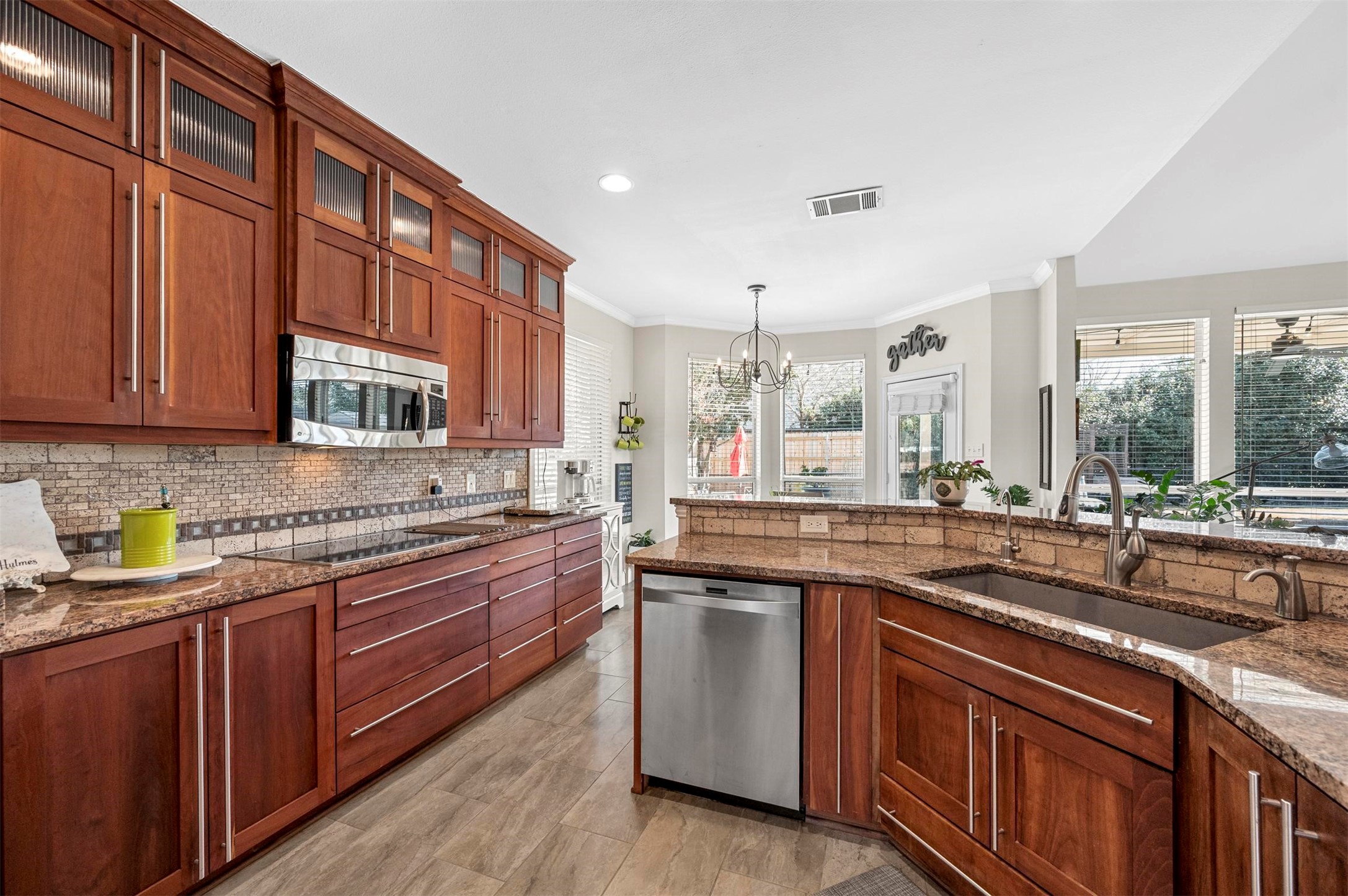 19 Brook Arbor Court