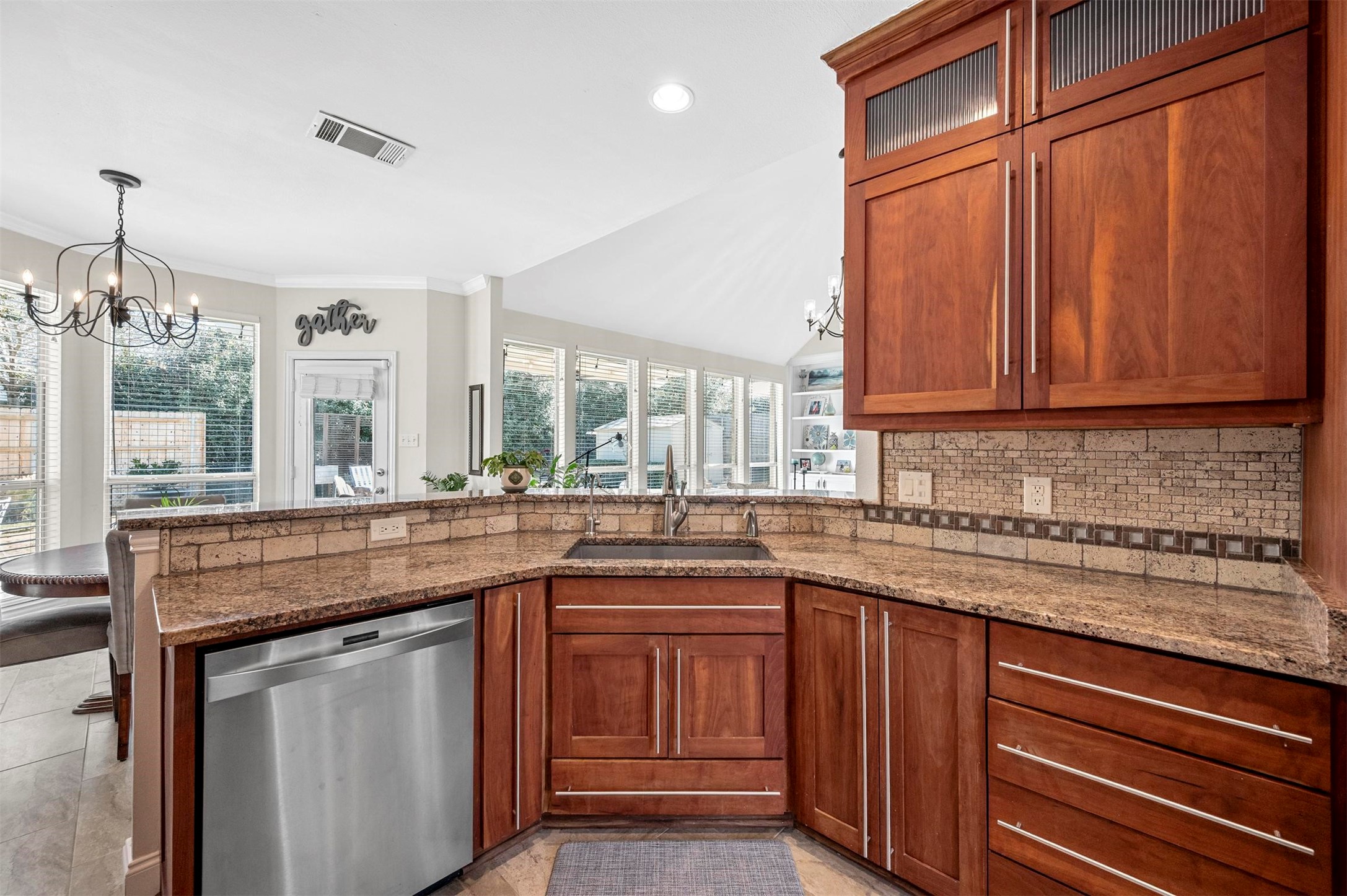 19 Brook Arbor Court