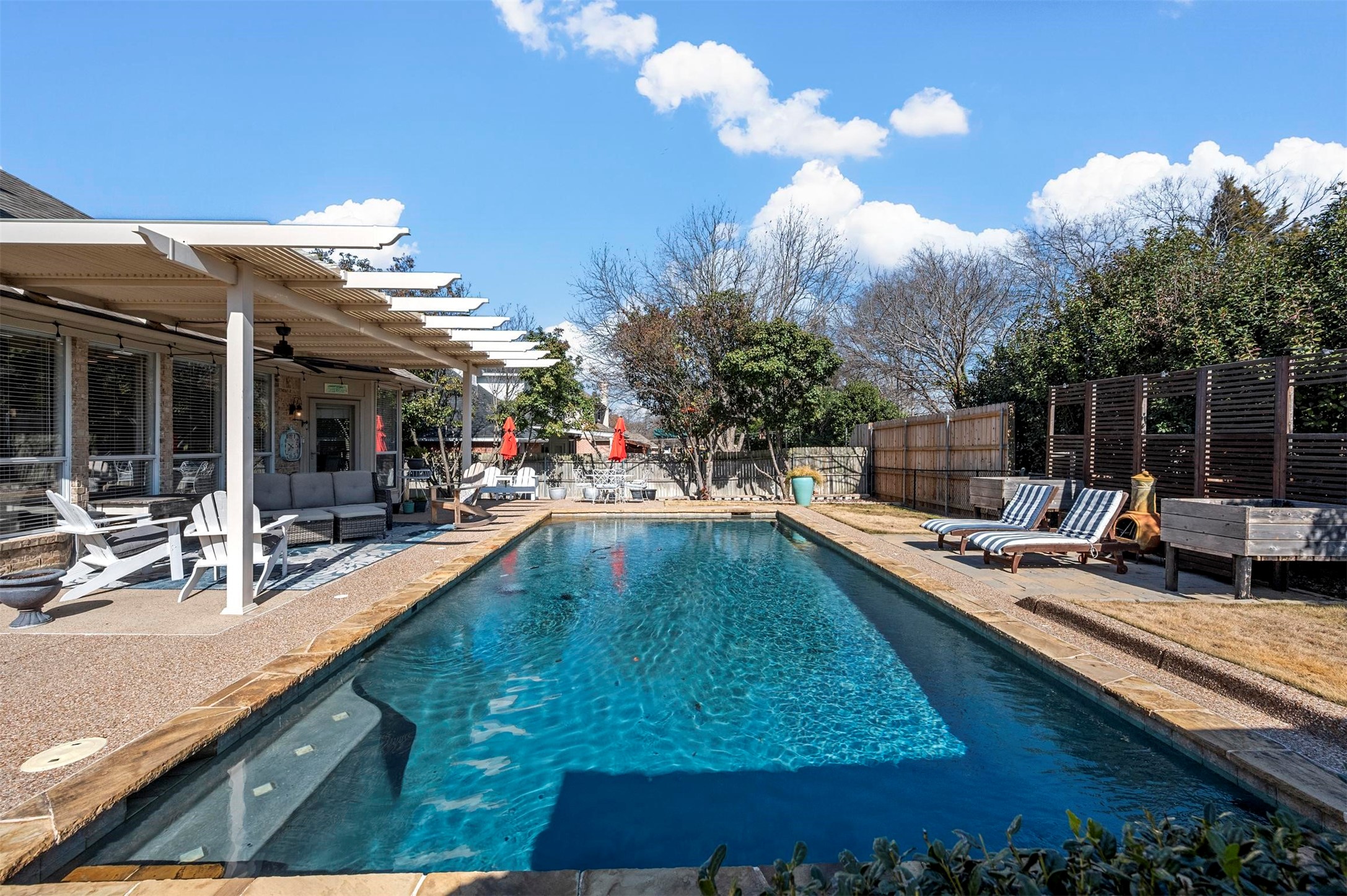 19 Brook Arbor Court
