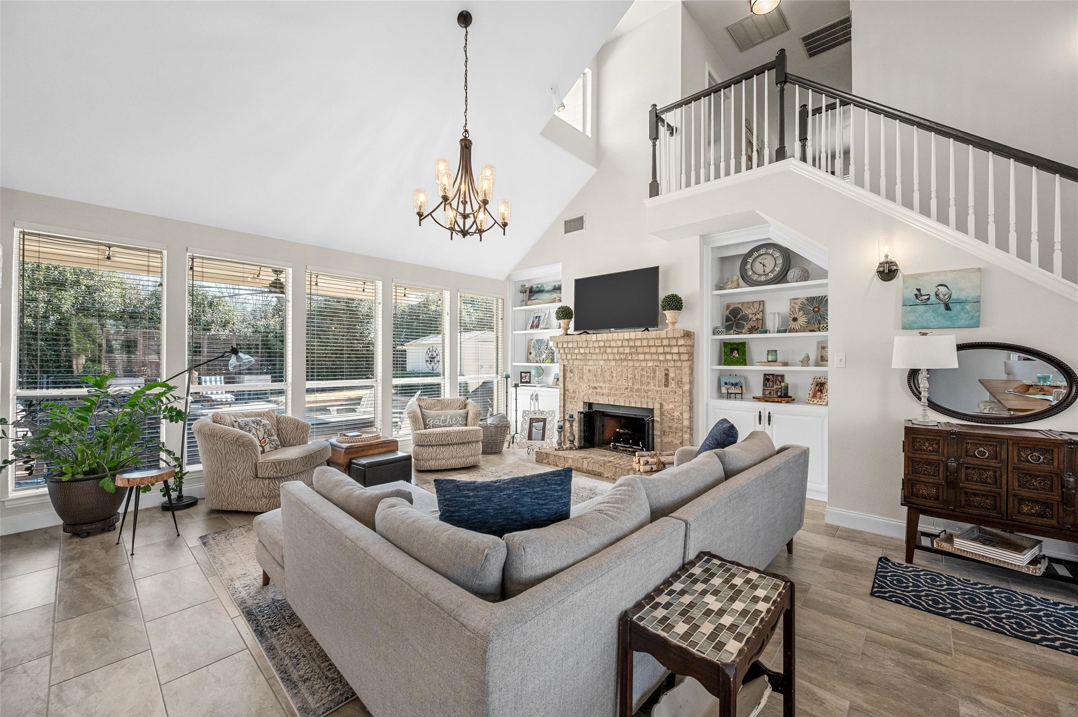 19 Brook Arbor Court