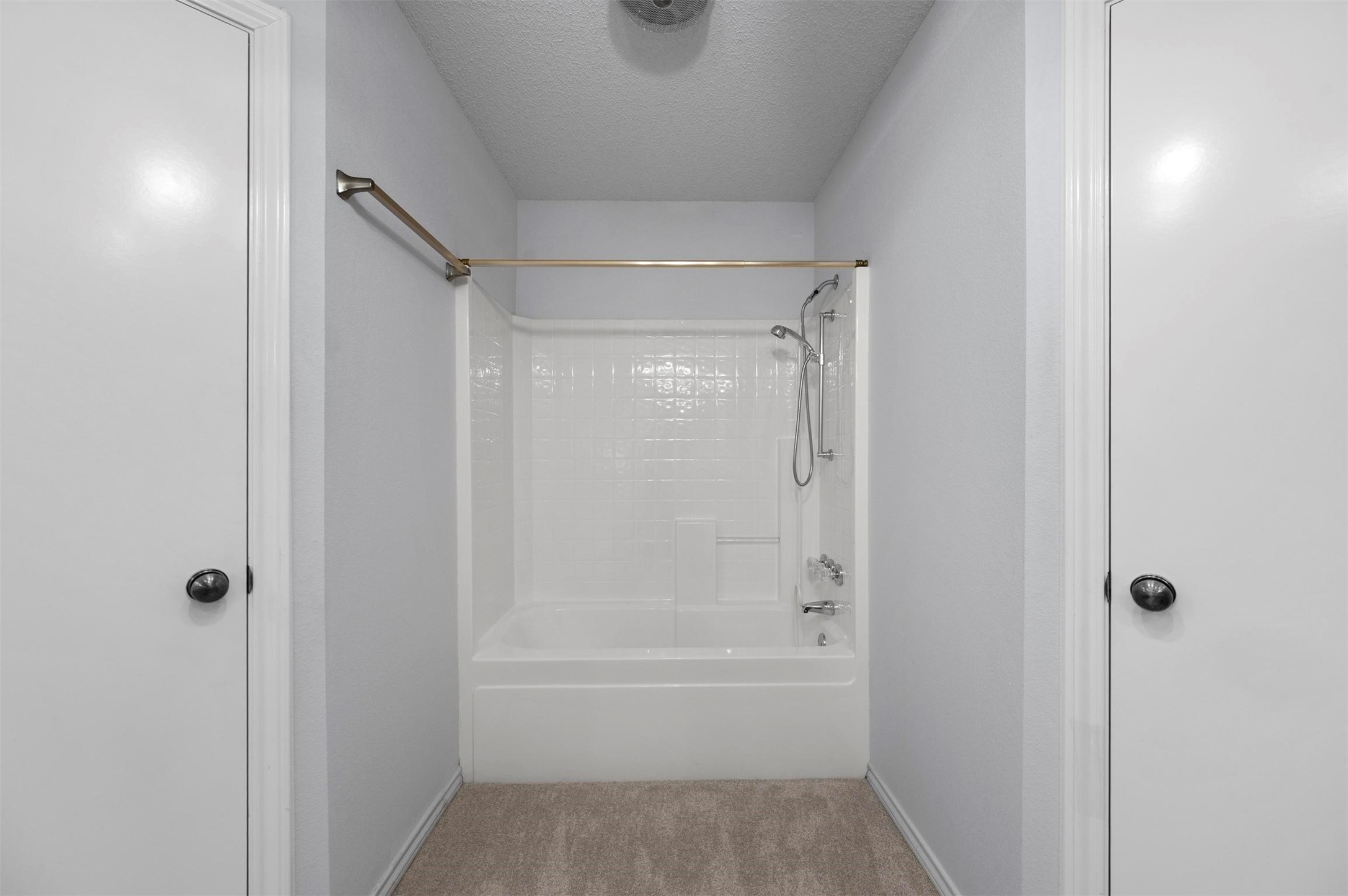 805 Water View Drive