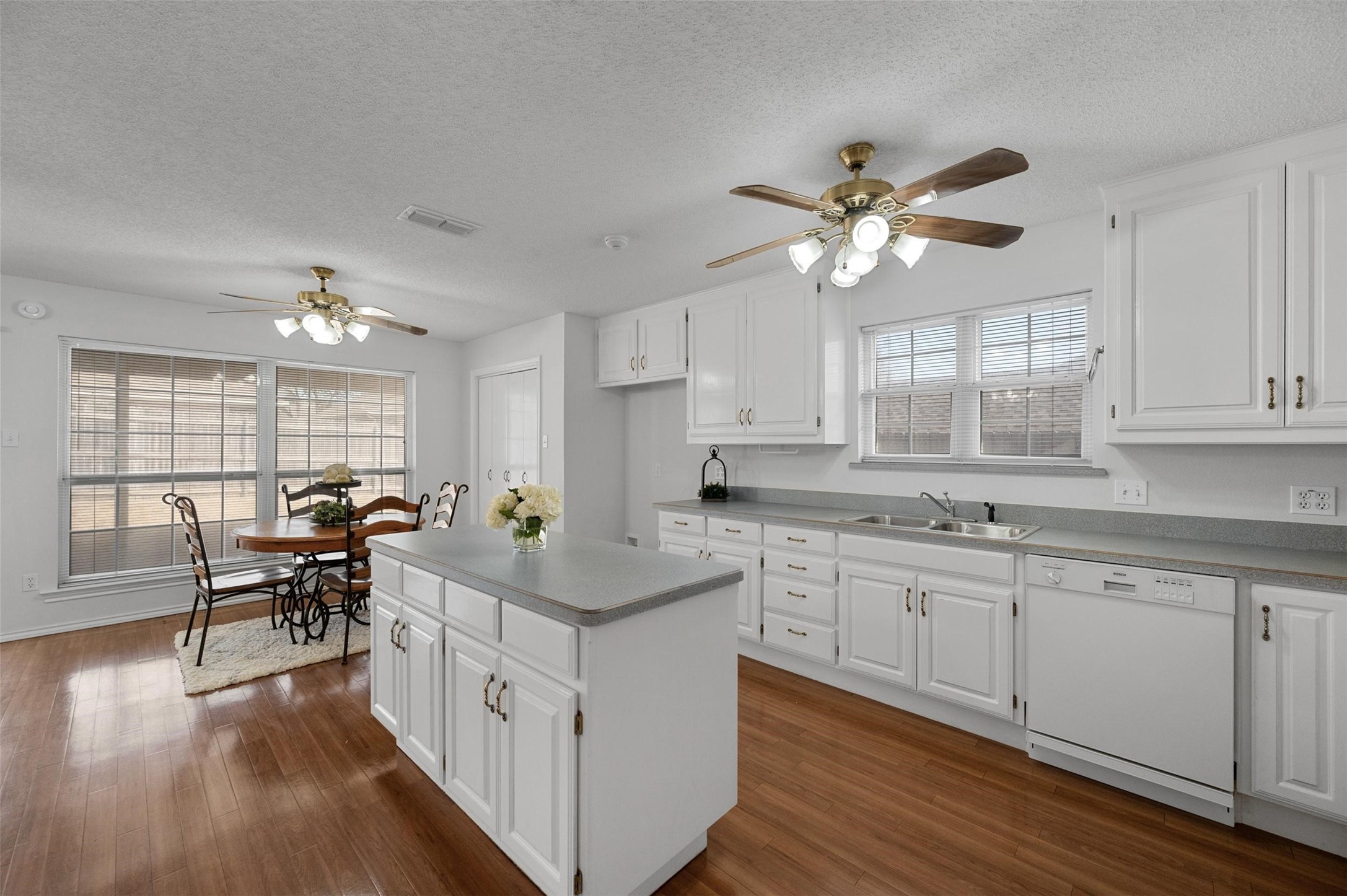 805 Water View Drive