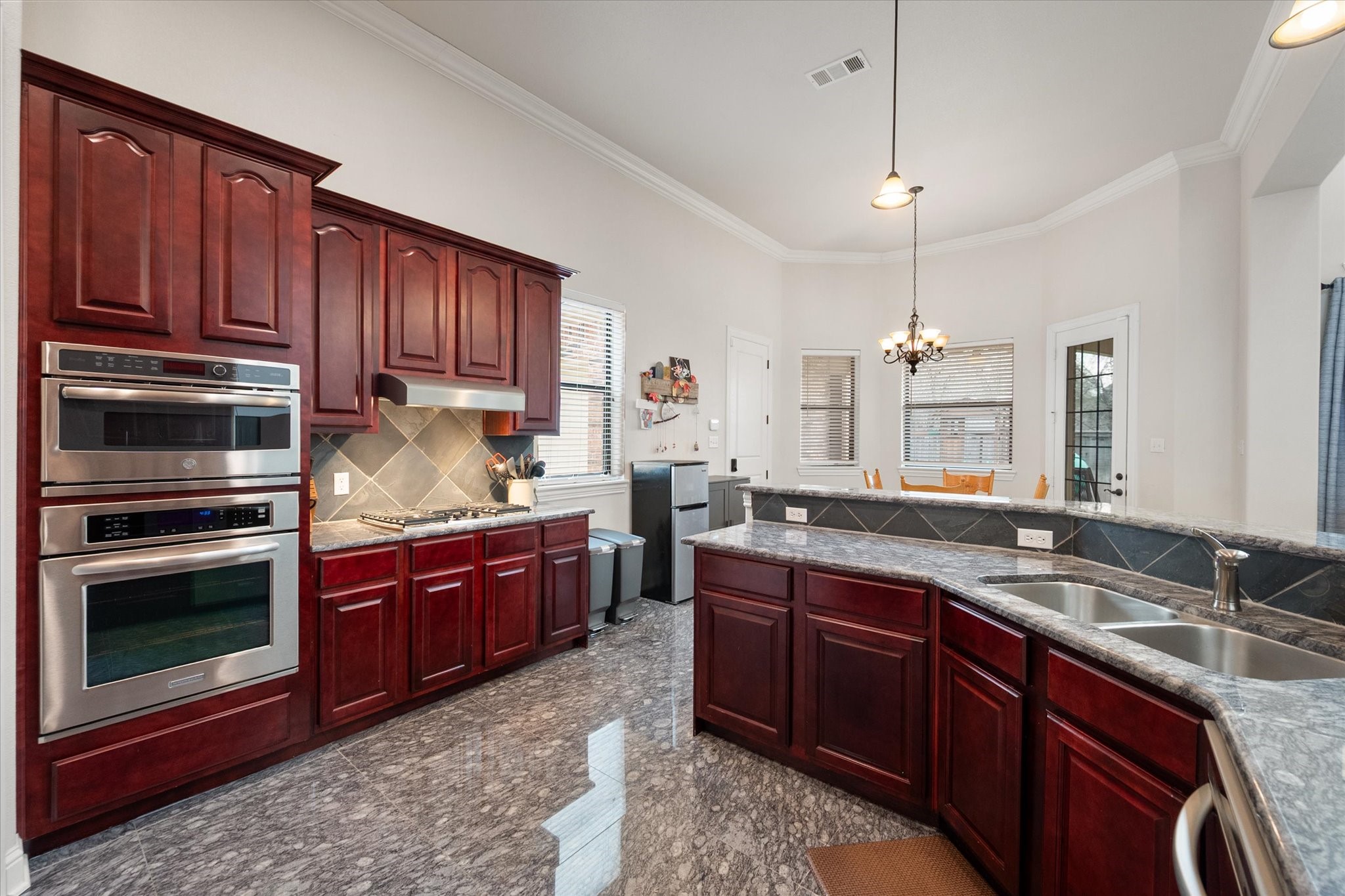 4212 Balboa Court