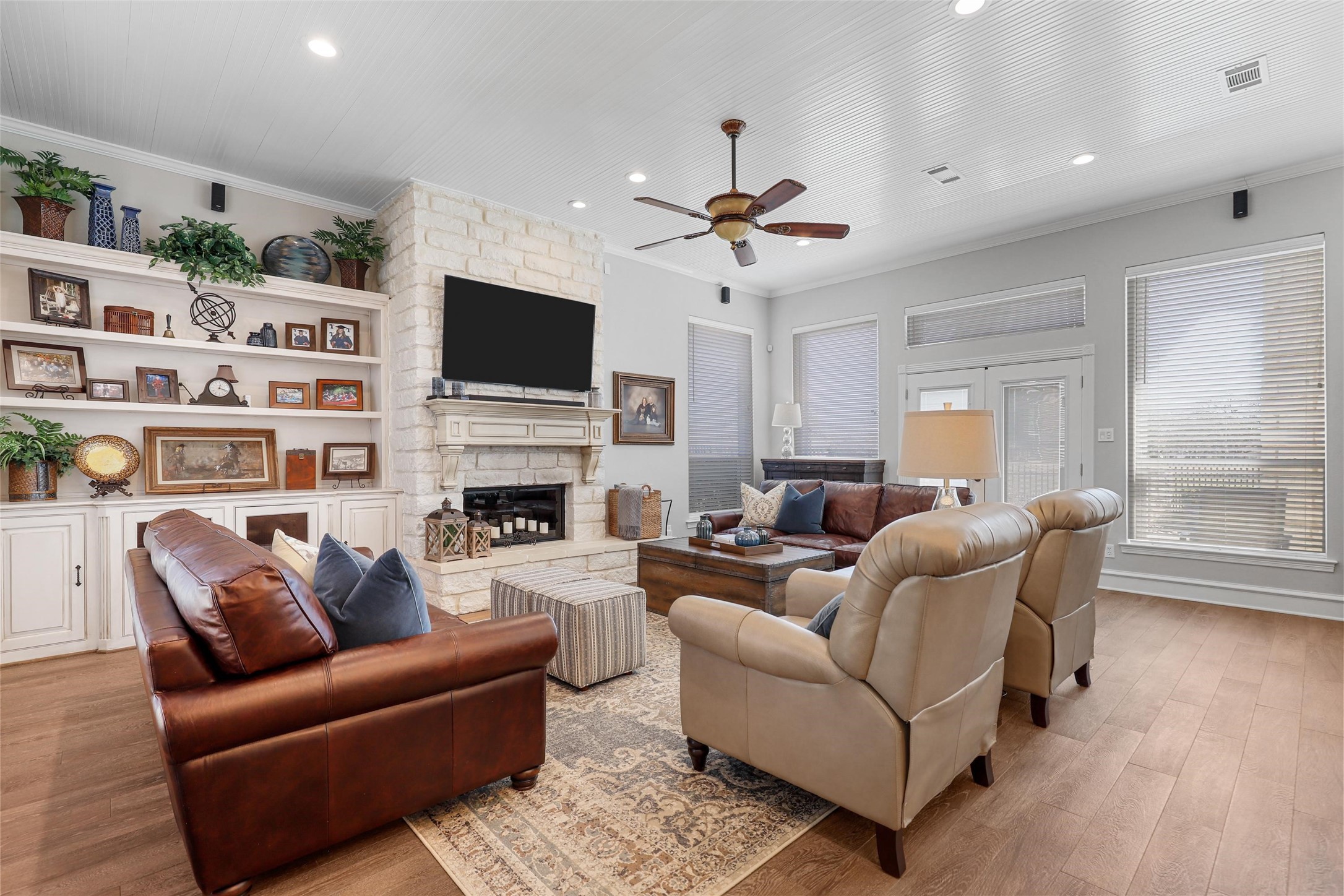 824 Muirfield Drive