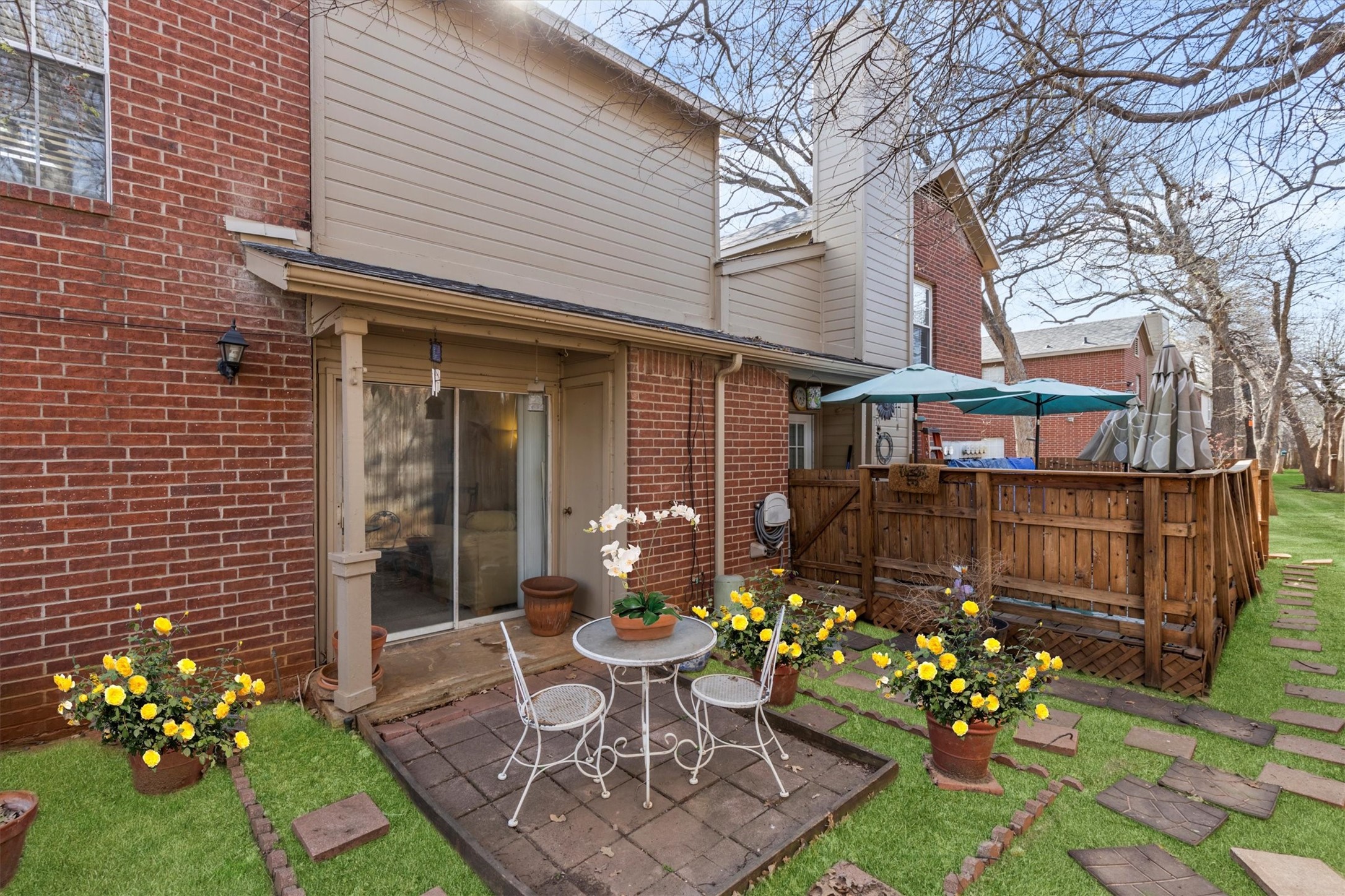 1414 Meadowood Village Drive