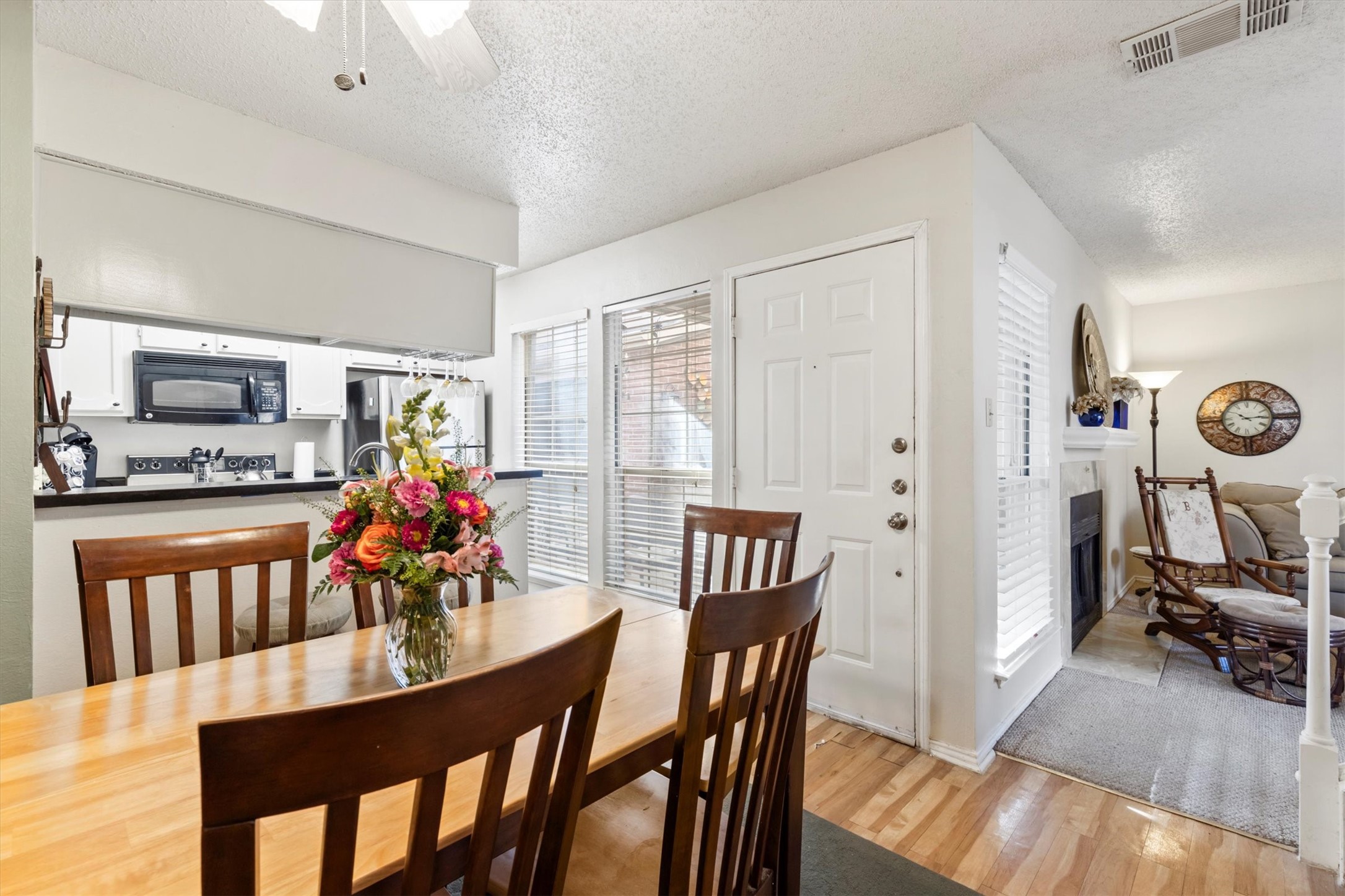 1414 Meadowood Village Drive