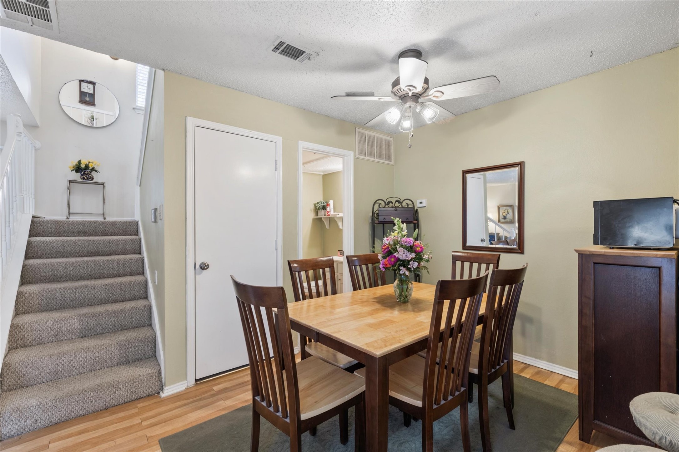 1414 Meadowood Village Drive