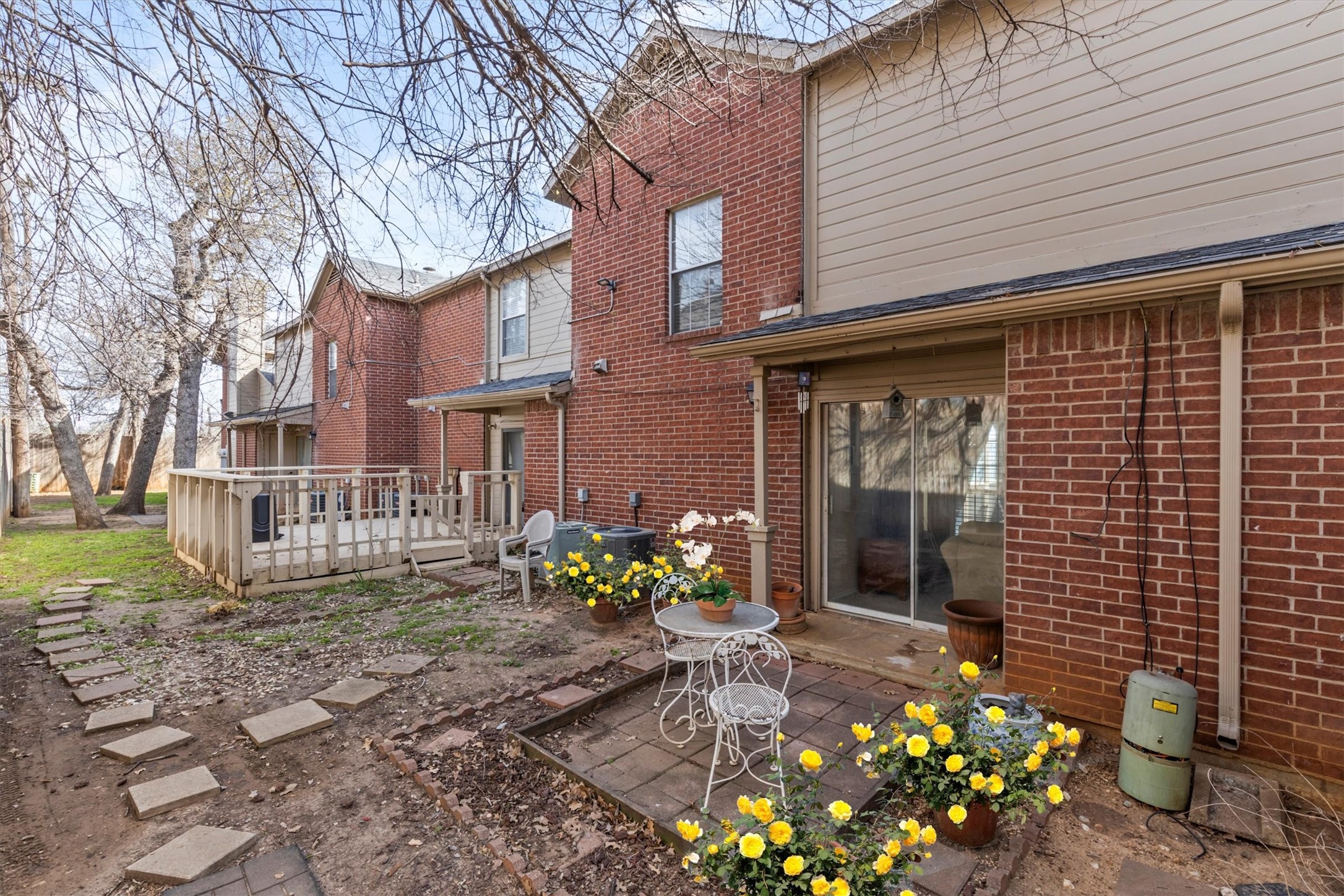 1414 Meadowood Village Drive